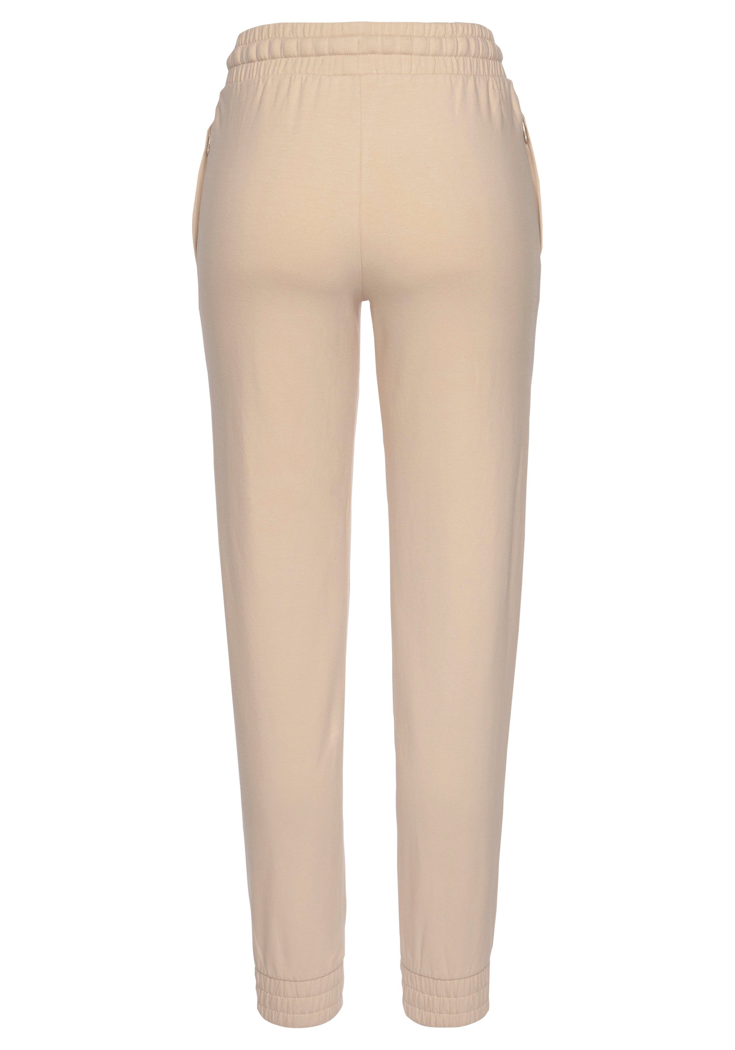 Bench. Loungewear Homewearbroek met ritszakken, loungepak