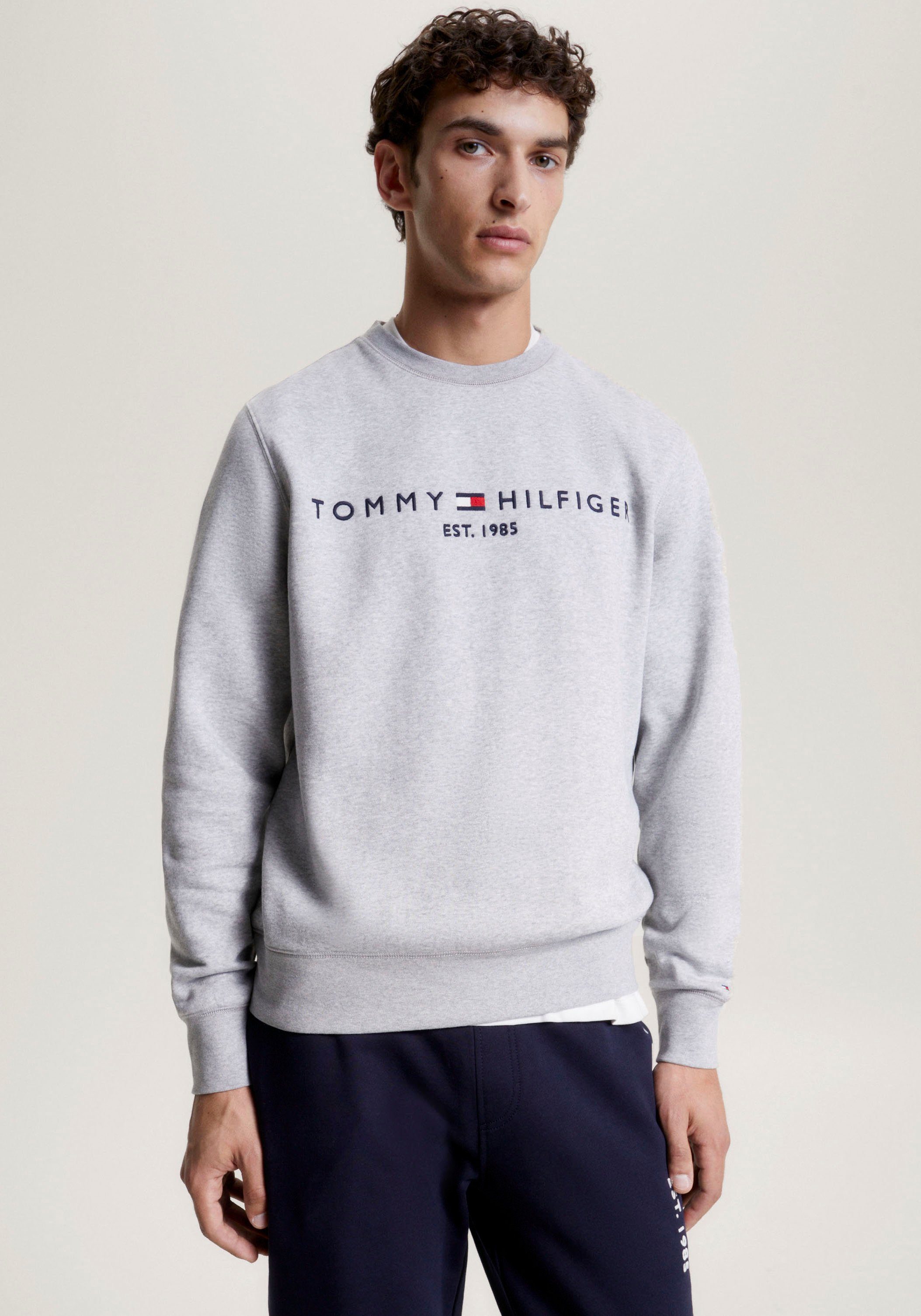 Tommy Hilfiger Sweatshirt TOMMY LOGO SWEATSHIRT met klassieke ronde hals