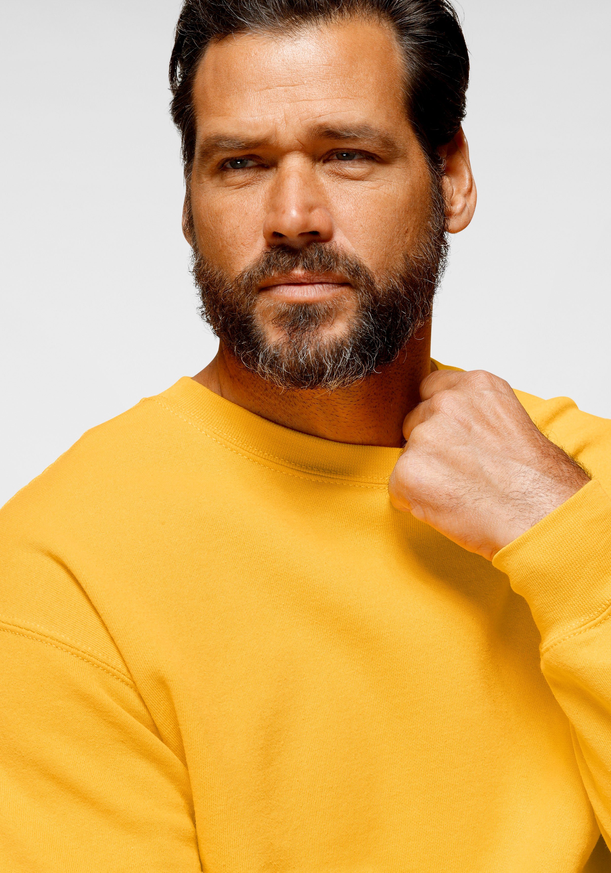 Fruit of the Loom Sweatshirt in een unikleurig design
