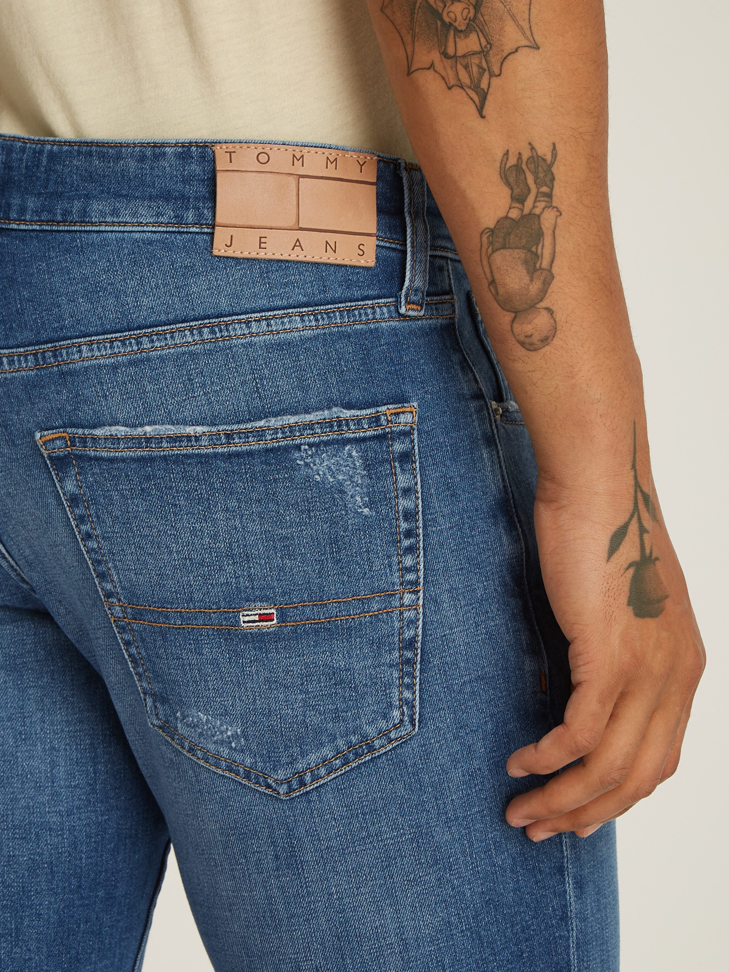 TOMMY JEANS Slim fit jeans Scanton Slim Denim met logoborduursels