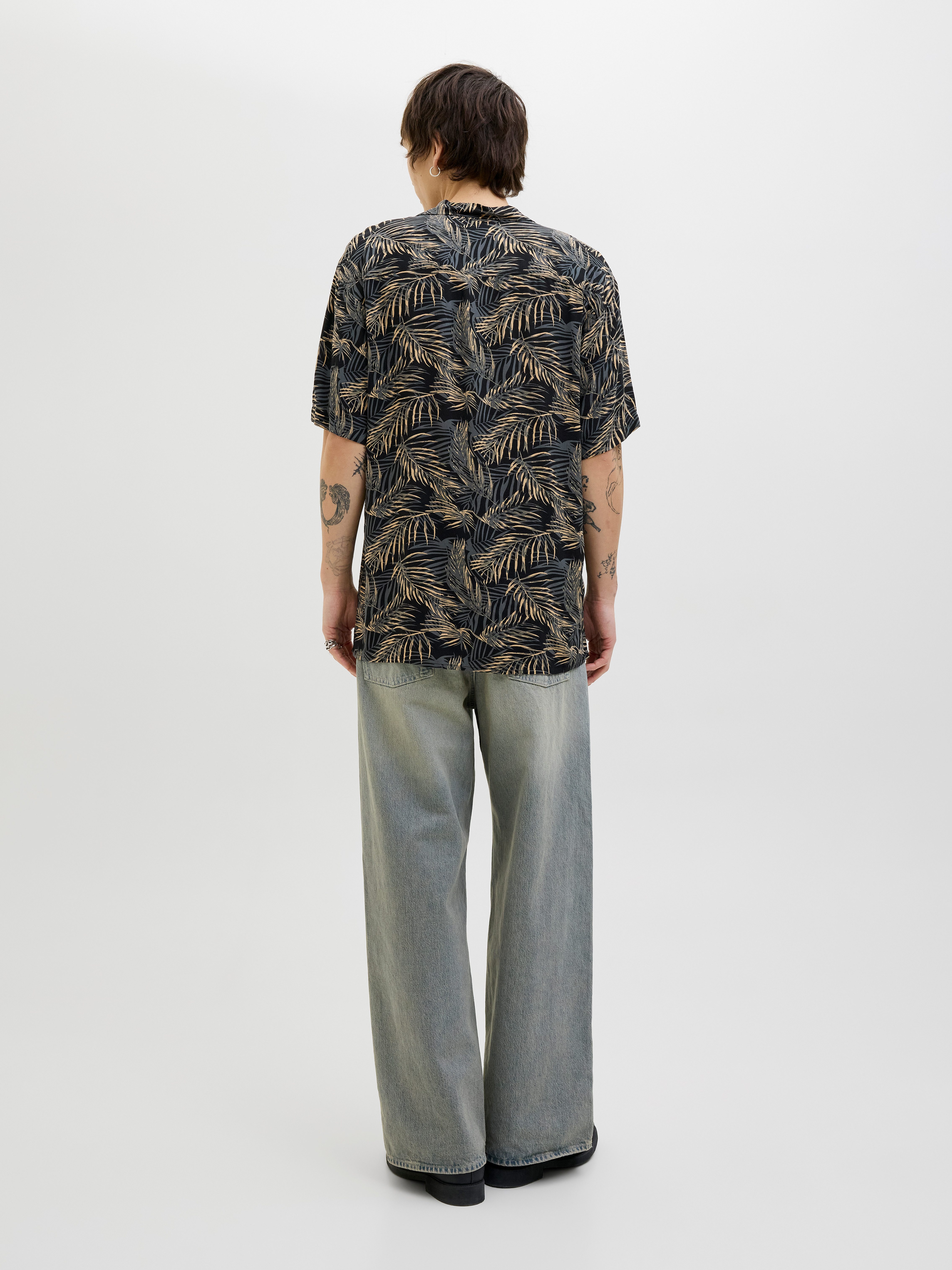 Jack & Jones Overhemd met korte mouwen JJEJEFF TROPICAL AOP RESORT SHIRT SS SN