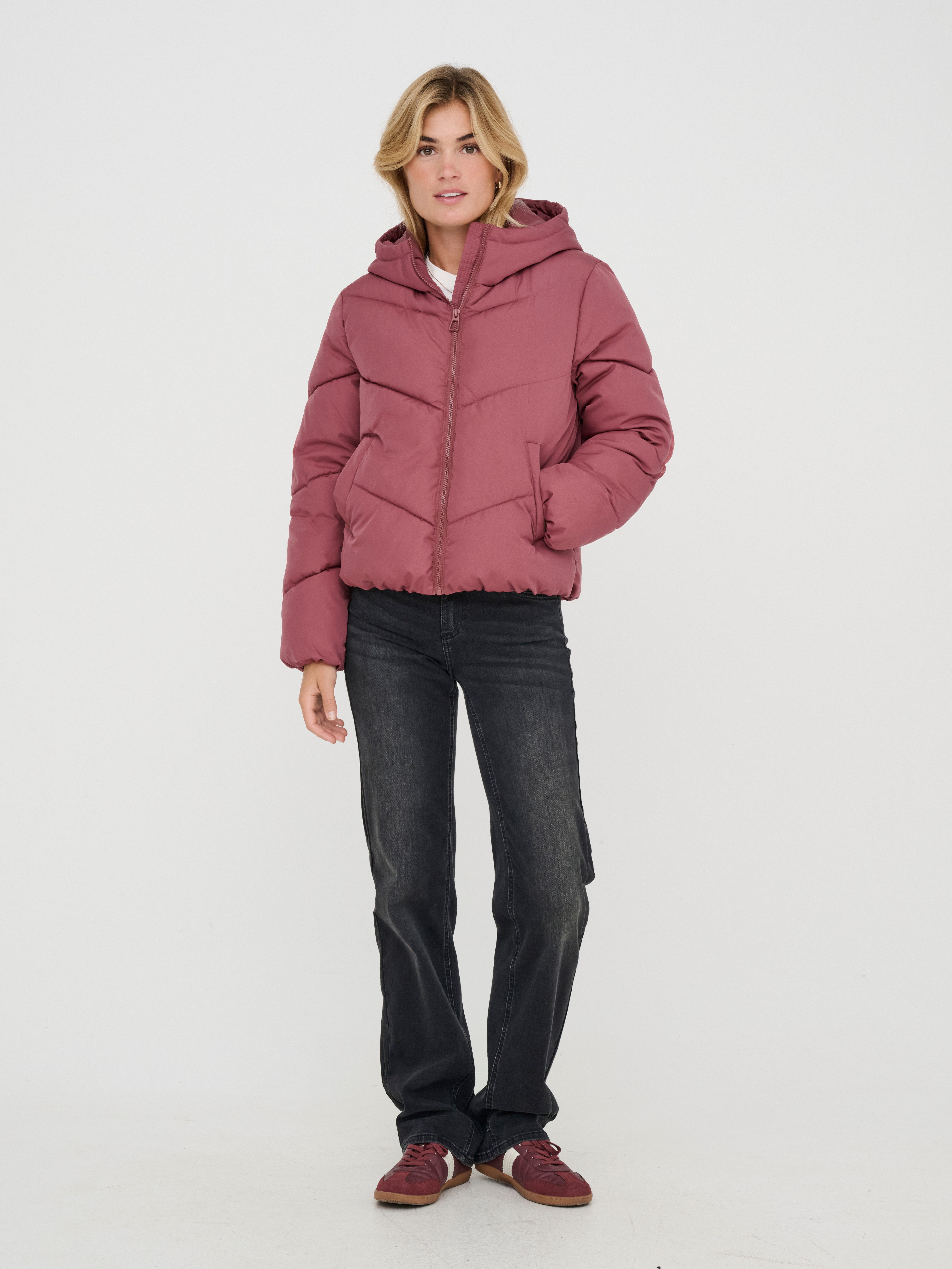 Only Gewatteerde jas ONAGNETE PUFFER HOOD JACKET OTW ZL