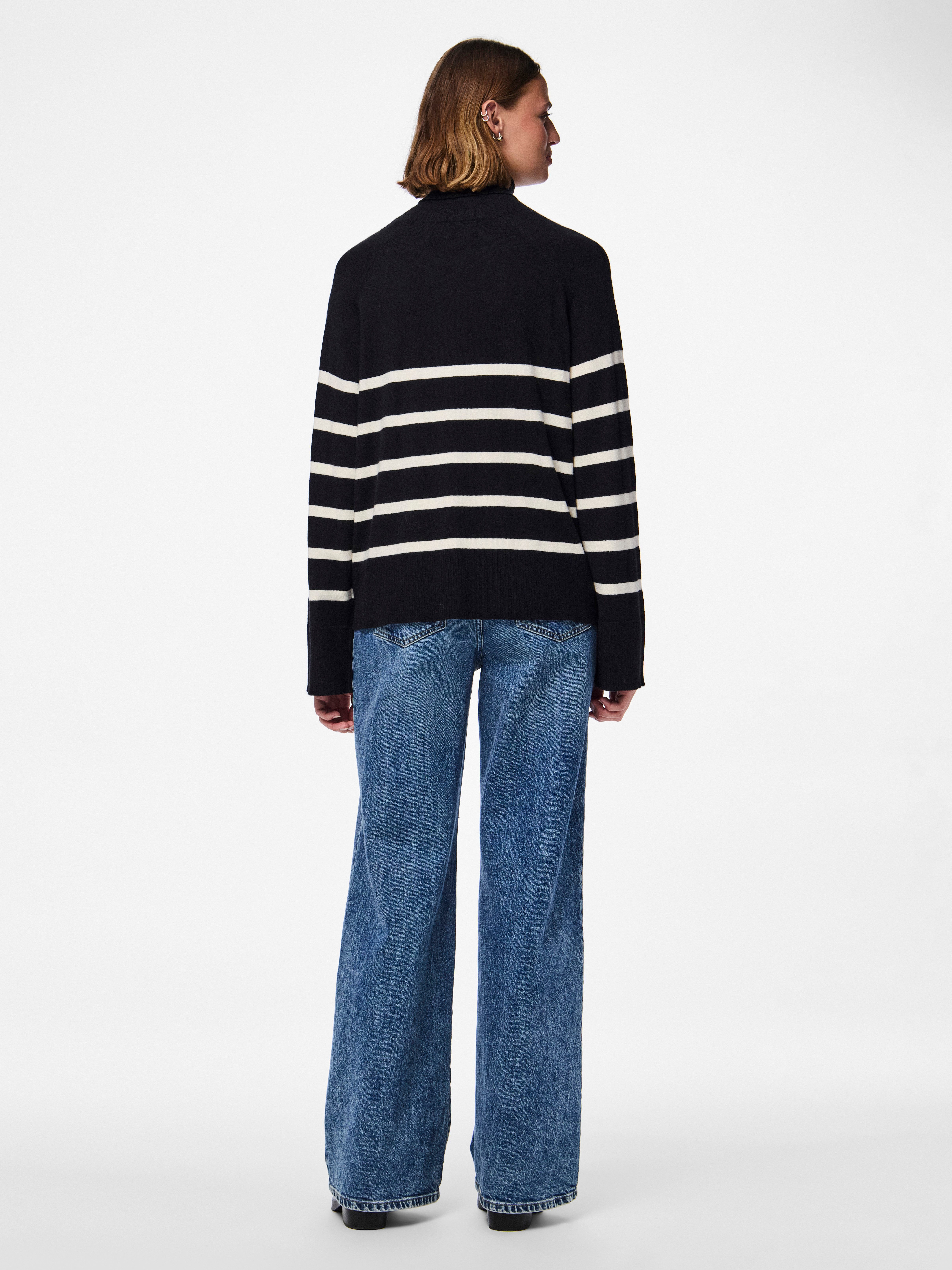 pieces Coltrui PCSIA LS ROLLNECK KNIT NOOS BC