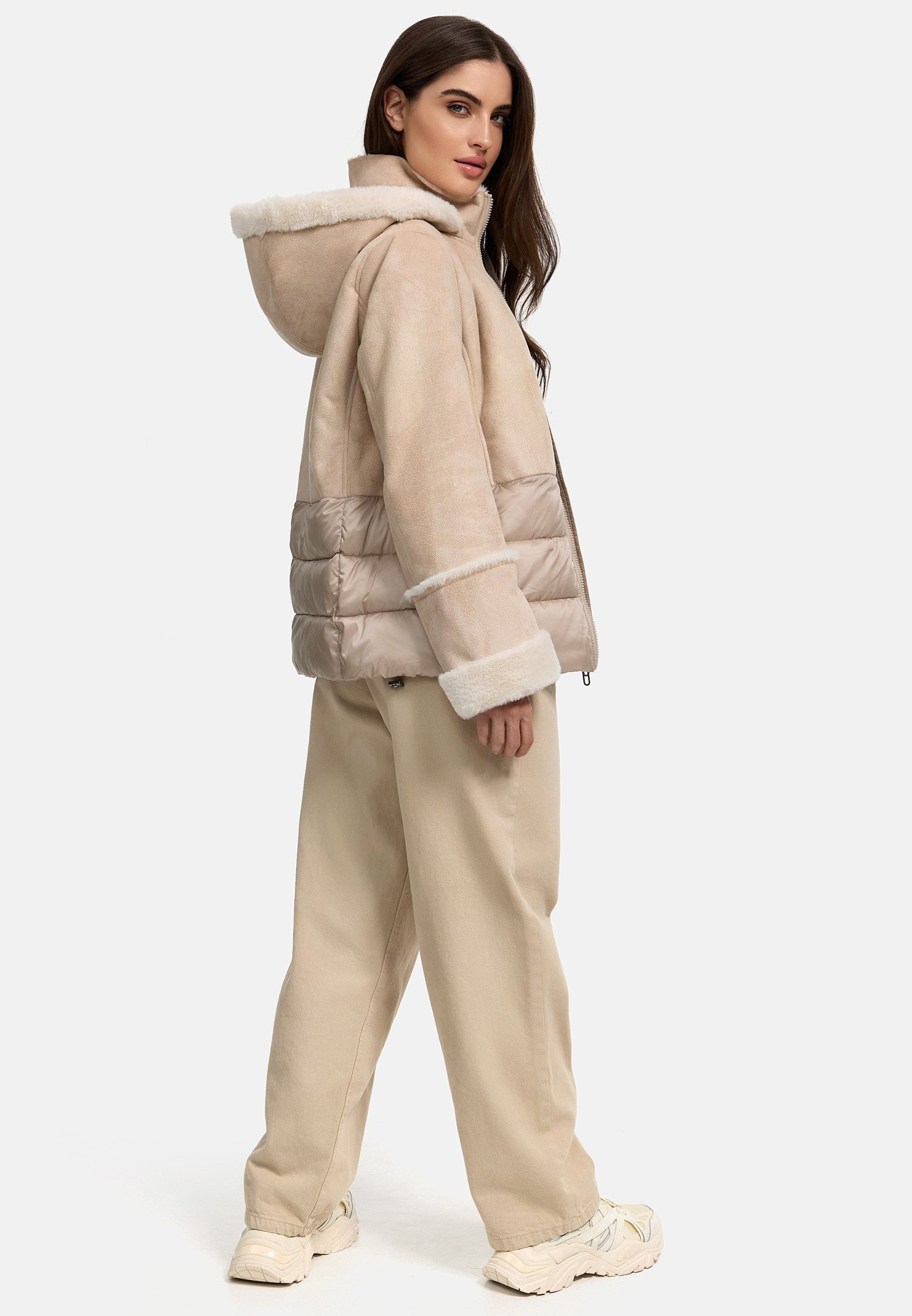 MANISA Kort jack met teddyfleece-capuchon
