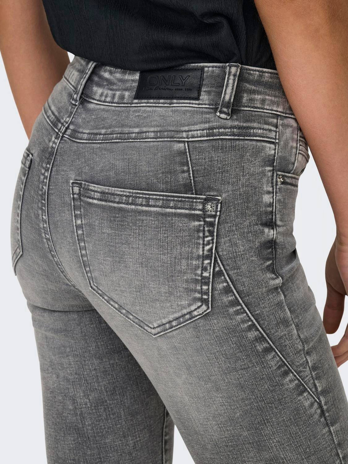 Only Skinny fit jeans ONLWAUW MID WAIST SK LANK COIN PKT DNM X