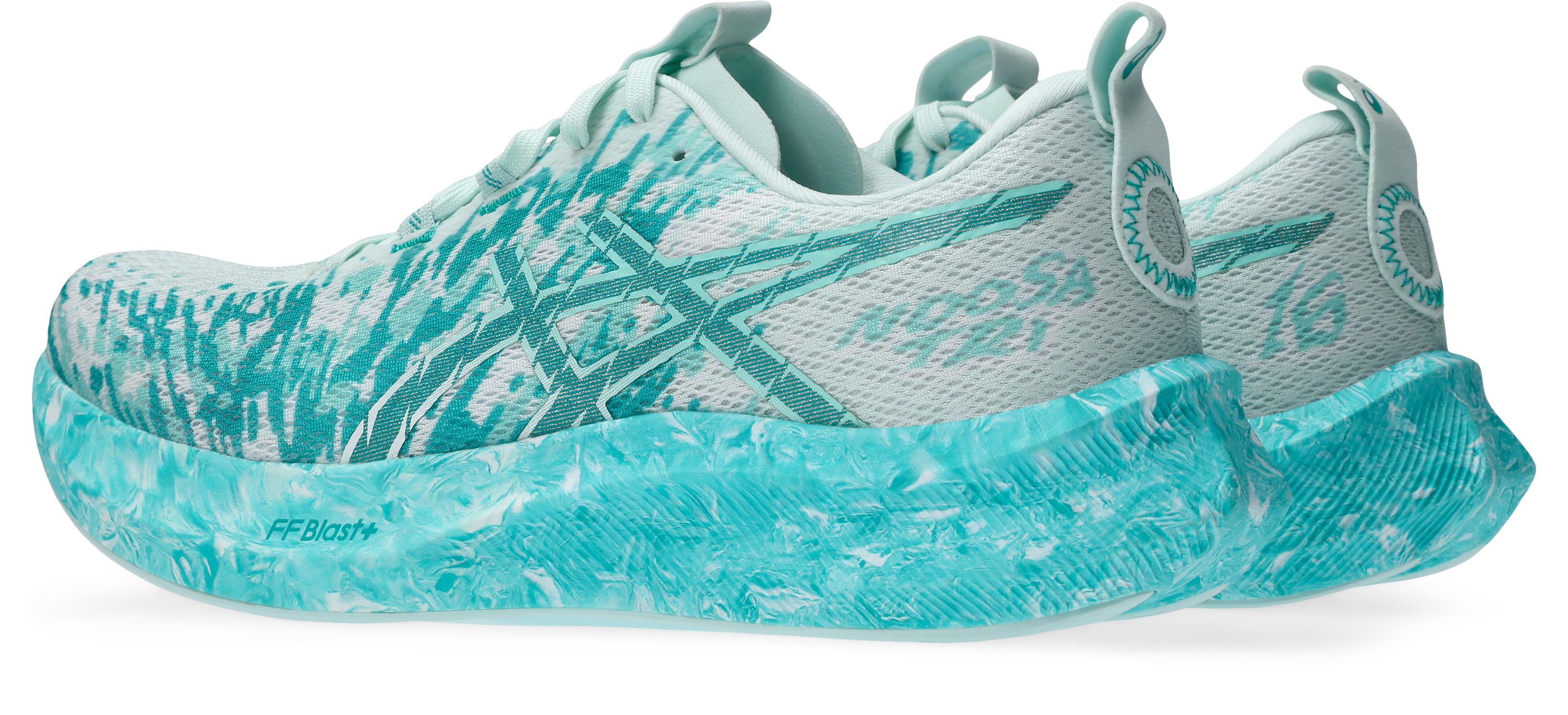 Asics Runningschoenen NOOSA TRI 16