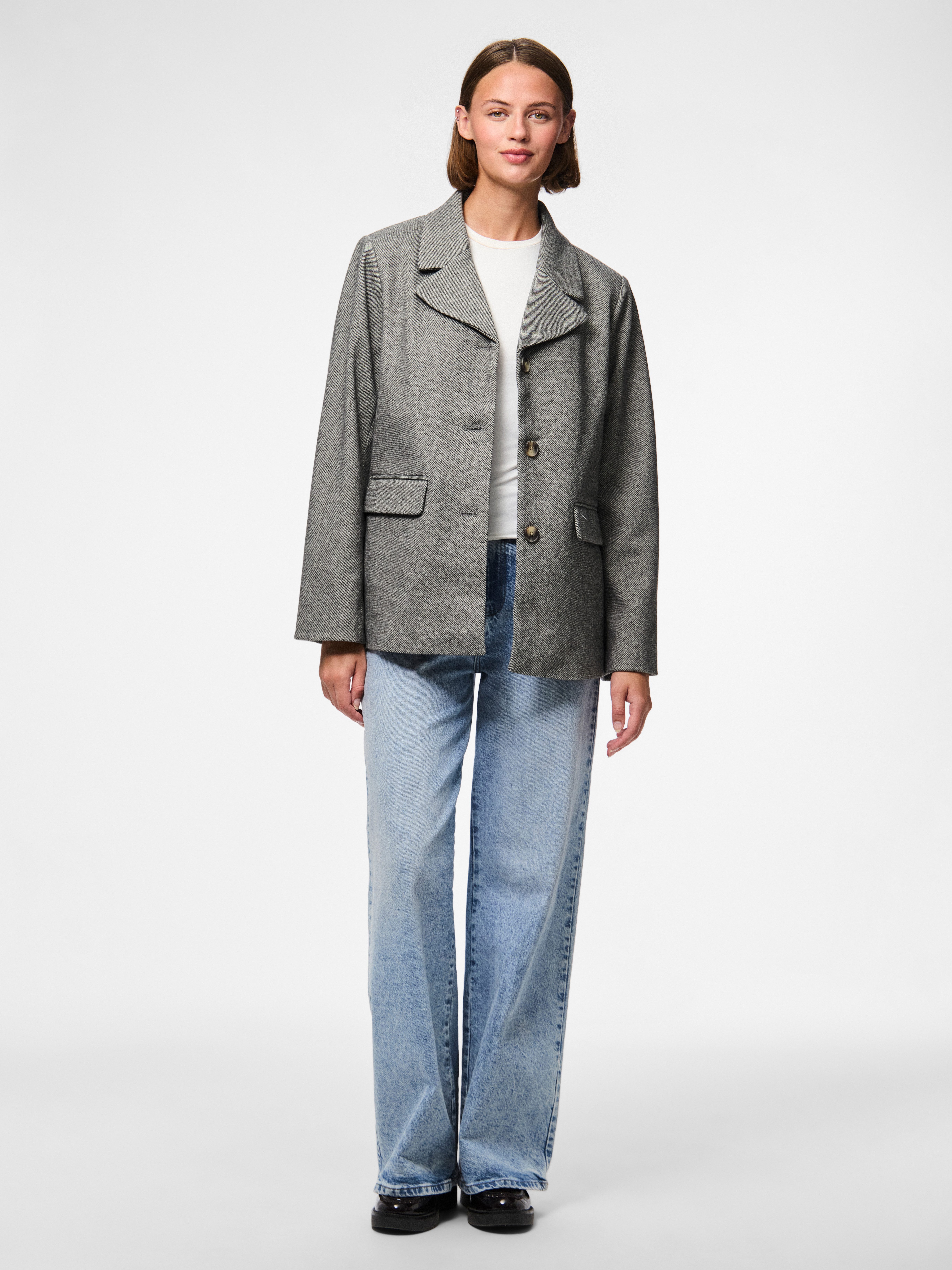 pieces Overhemdjasje PCBIANCA LS BLAZER JACKET NOOS