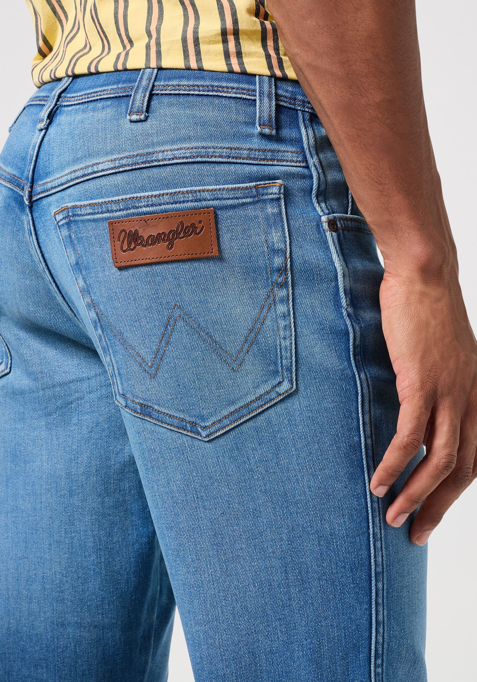 Wrangler Straight jeans TEXAS FREE TO STRETCH Vrij om te rekken materiaal