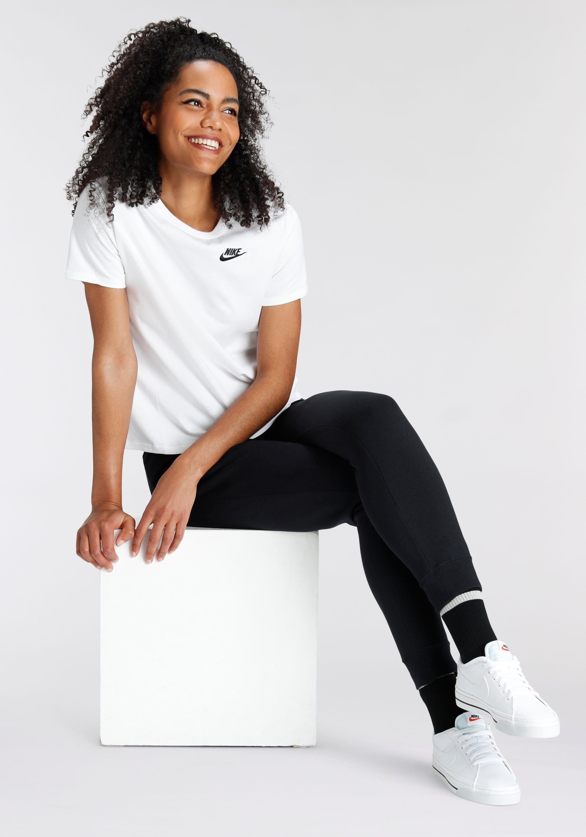 Nike Sportswear T-shirt CLUB ESSENTIALS WOMEN'S T-SHIRT