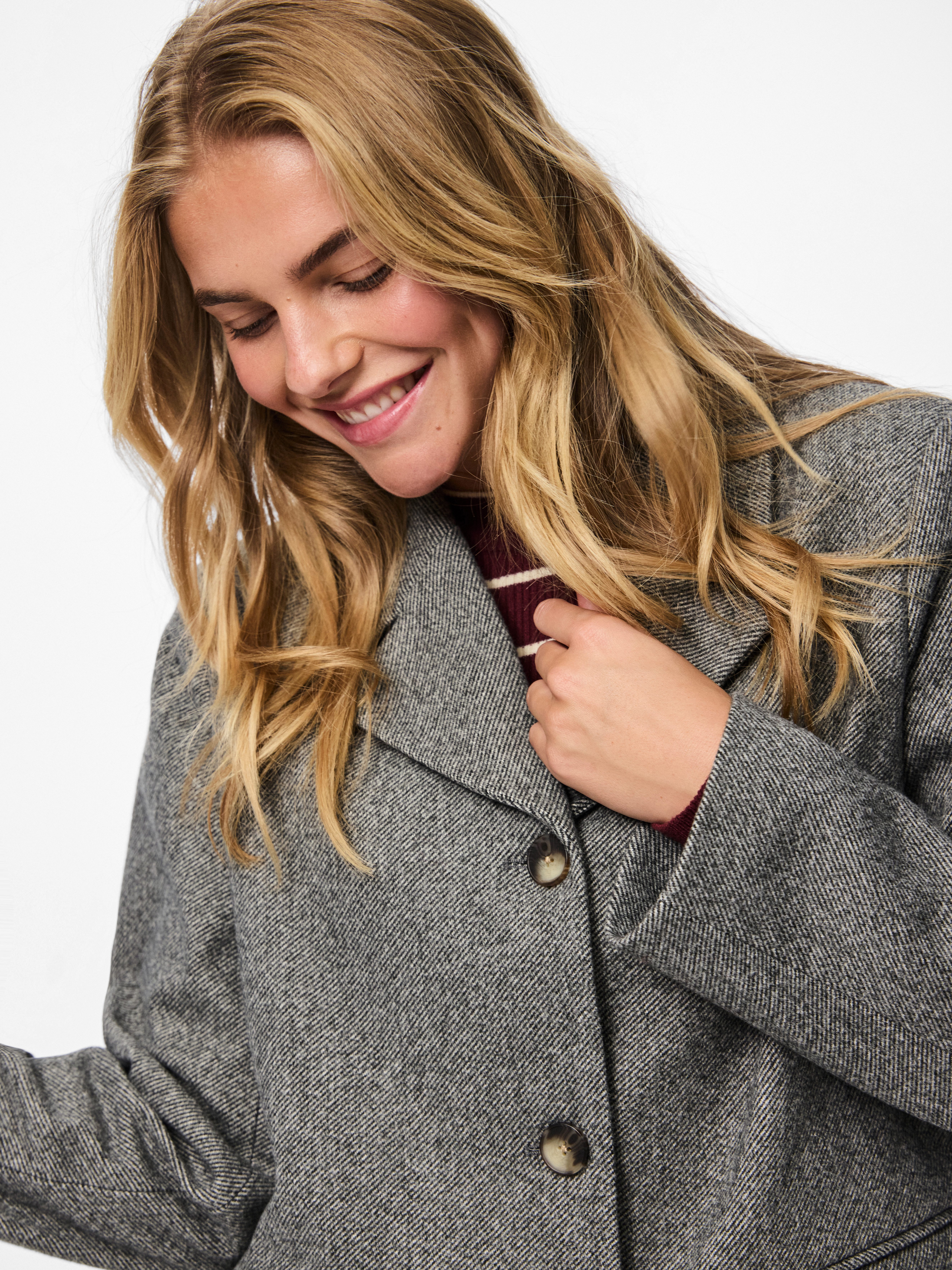 pieces Overhemdjasje PCBIANCA LS BLAZER JACKET NOOS