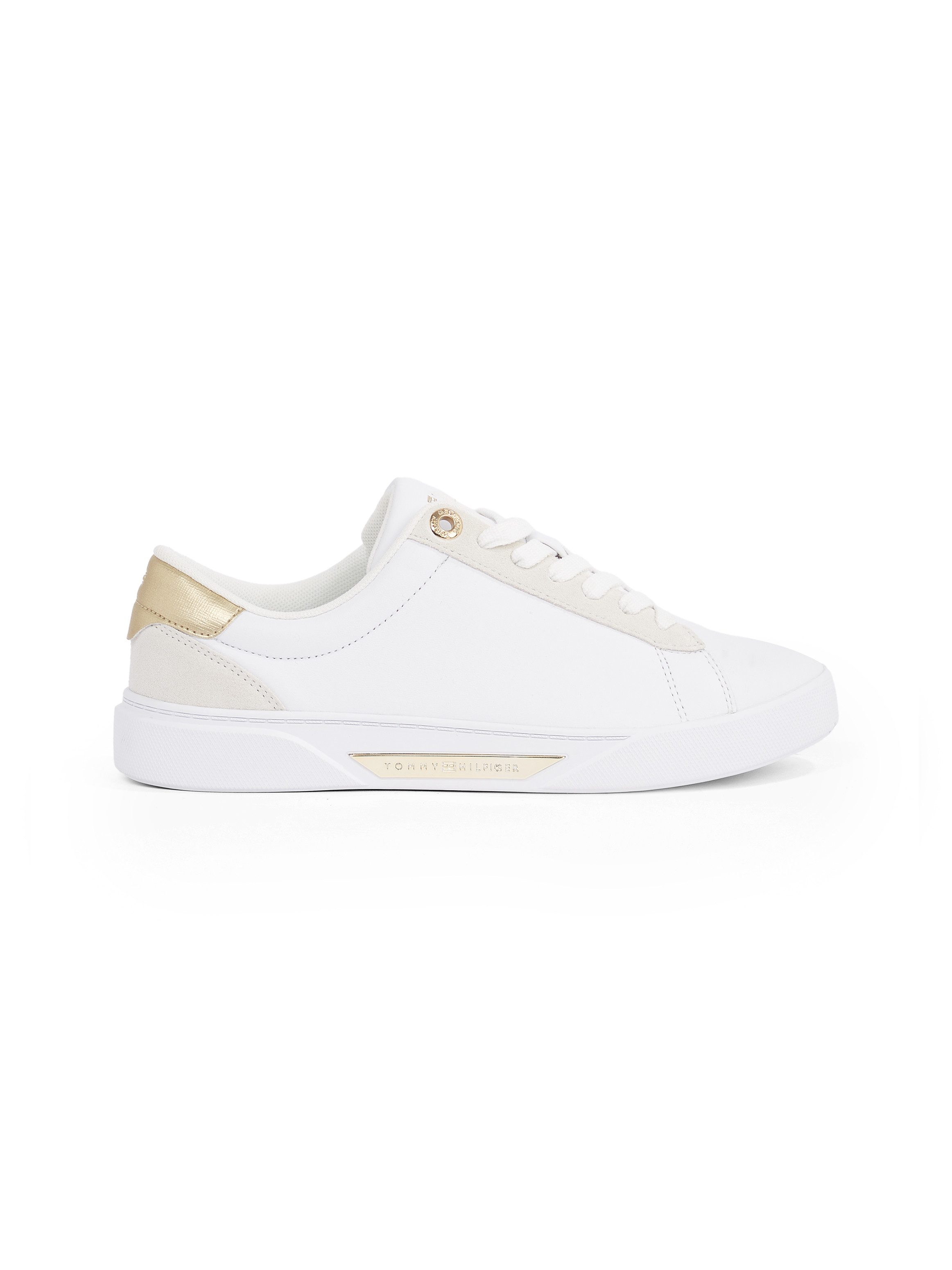 Tommy Hilfiger Plateausneakers CHIC COURT SNEAKER veterschoenen, lage schoen, vrijetijdsschoen met gouden afwerkingen