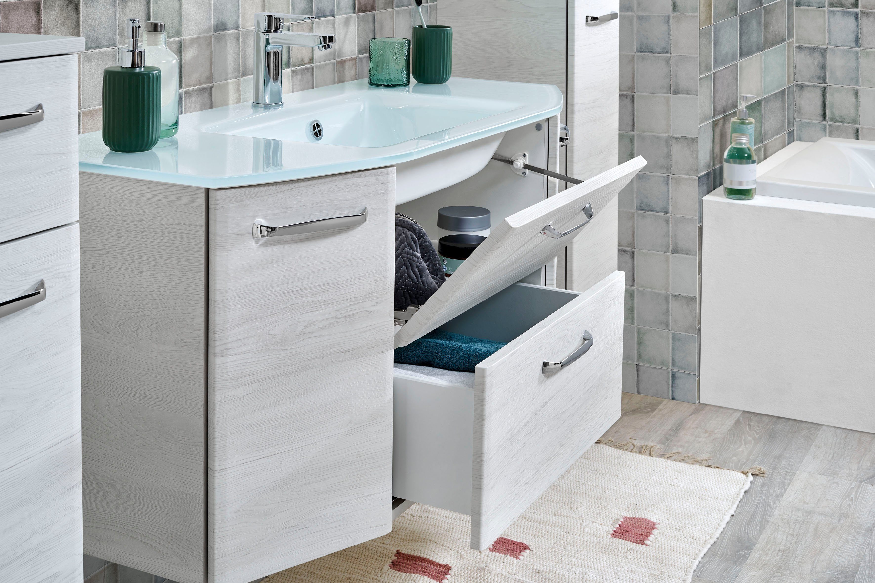 Saphir Wastafelonderkast Quickset wastafel incl. glazen wastafel, 112 cm breed, 2 deuren Onderkast met wasbak, inclusief deurdemper, grepen glanzend chroom