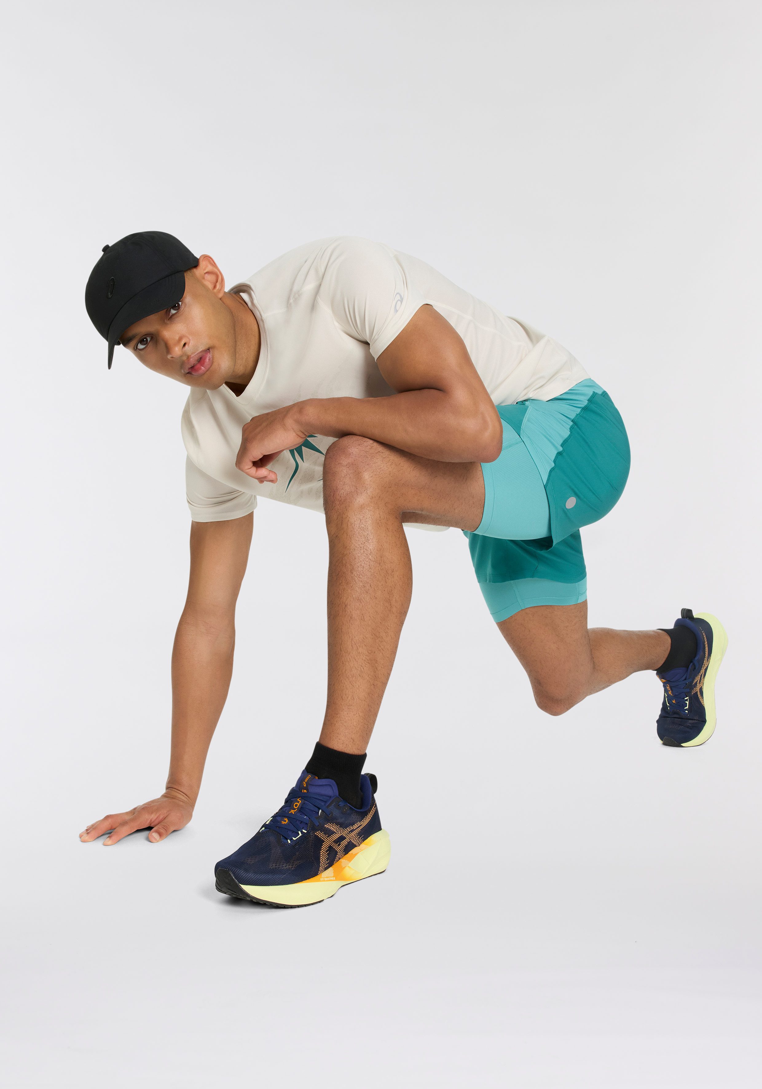 Asics Runningschoenen NOVABLAST 5