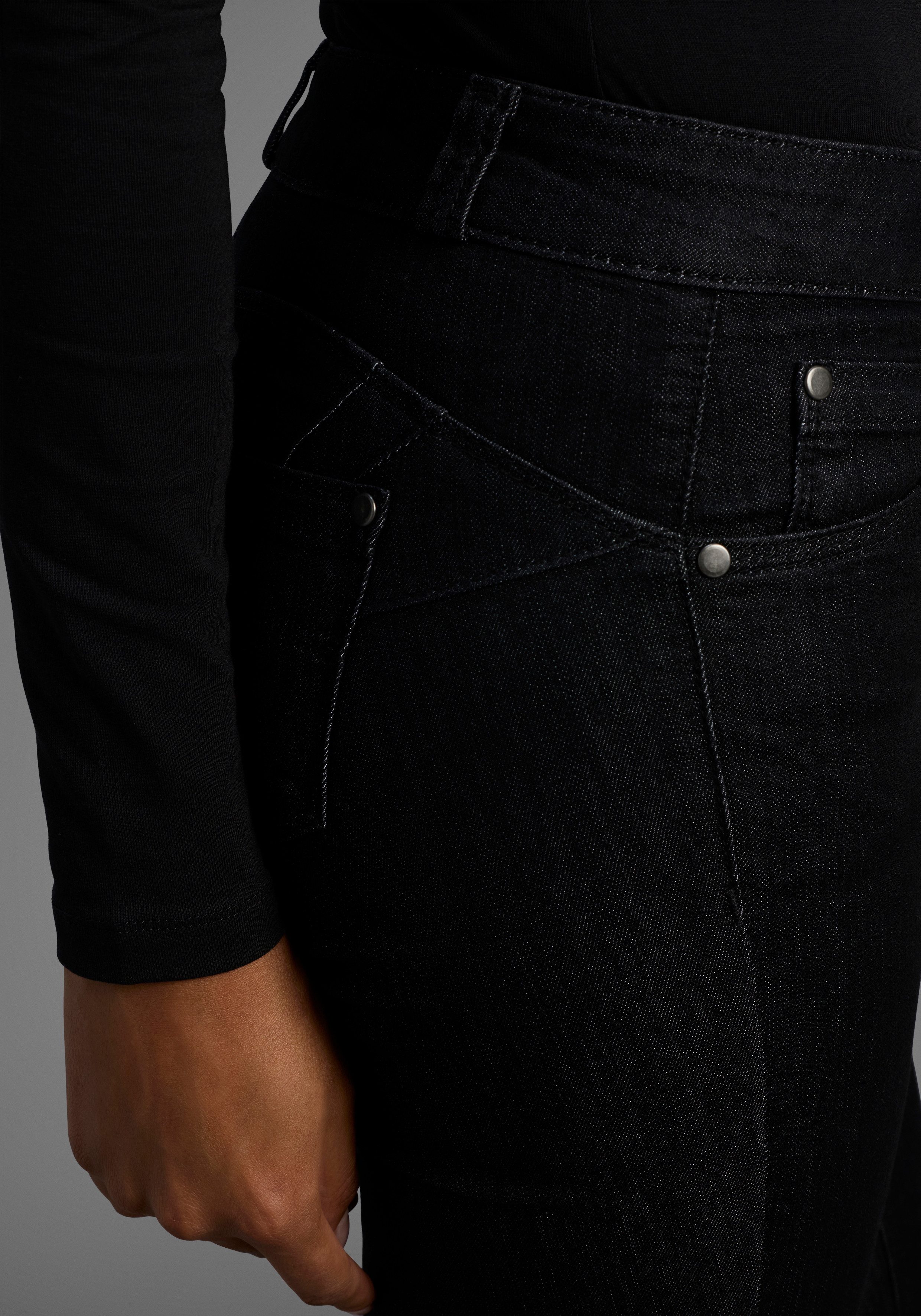 Arizona Skinny fit jeans Shaping skinny pasvorm, normale taille, in stretchkwaliteit, used-look
