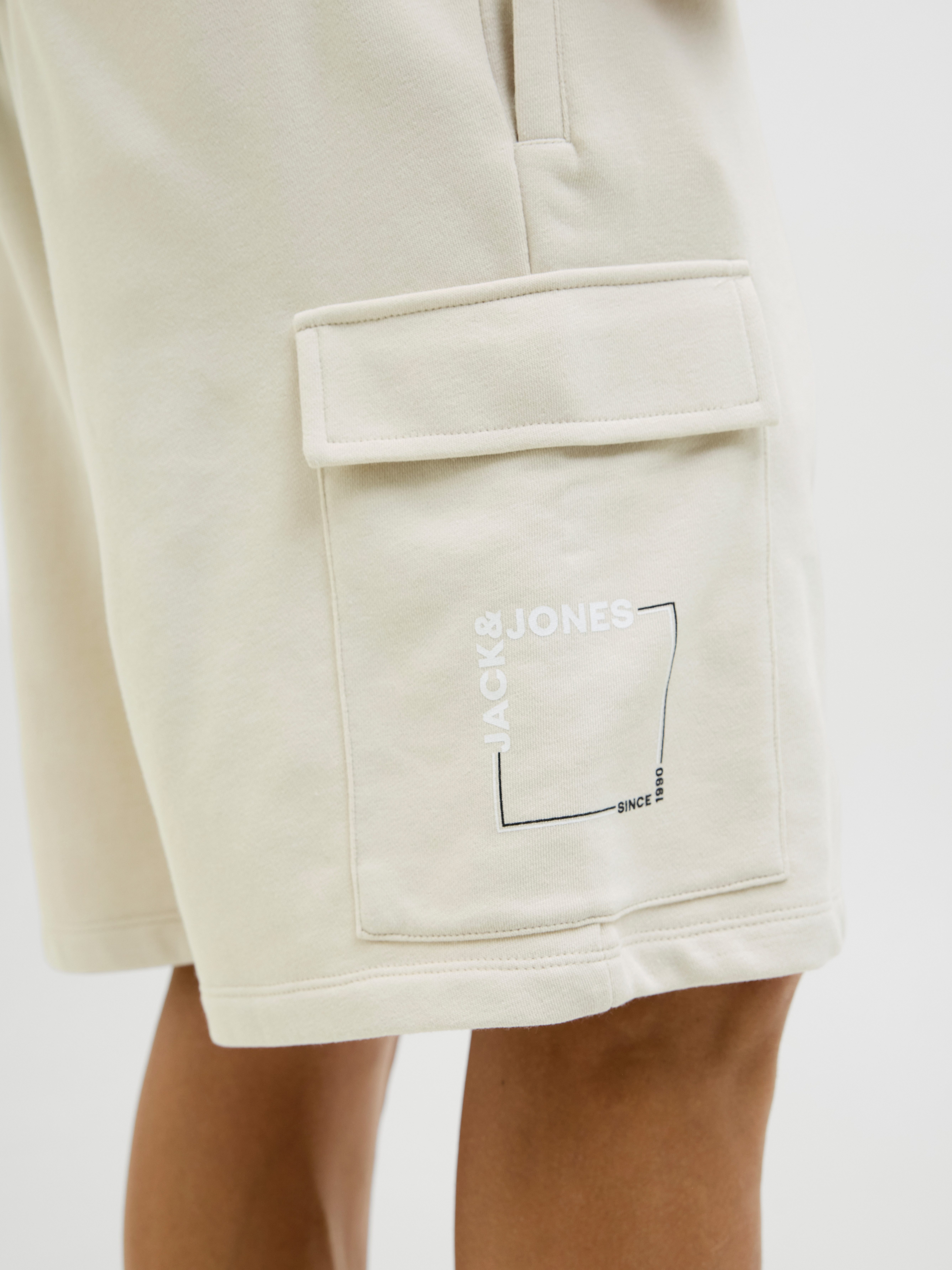 Jack & Jones Short JPSTKANE SCRIPT SWEAT SHORTS LNG