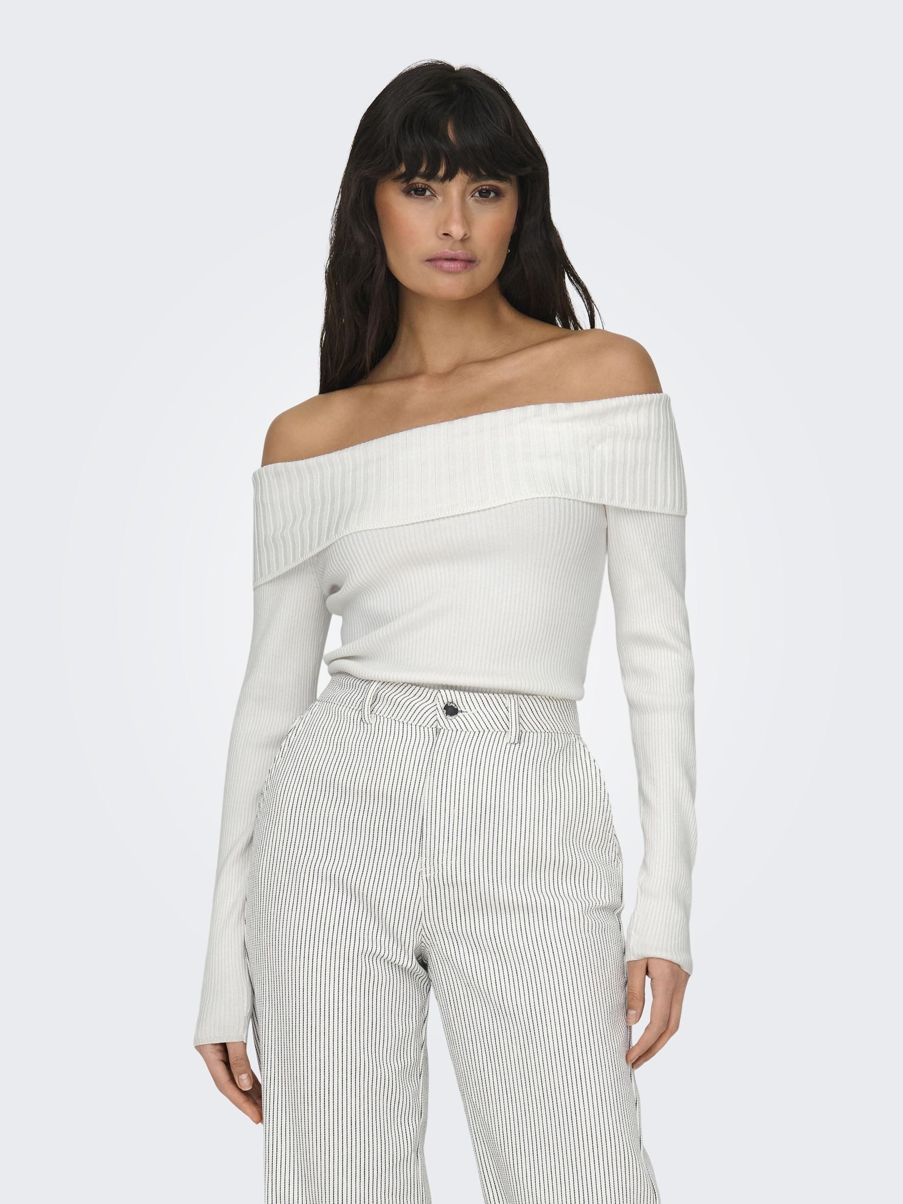 Only Off shoulder-pullover in effen design model 'BERTHA'
