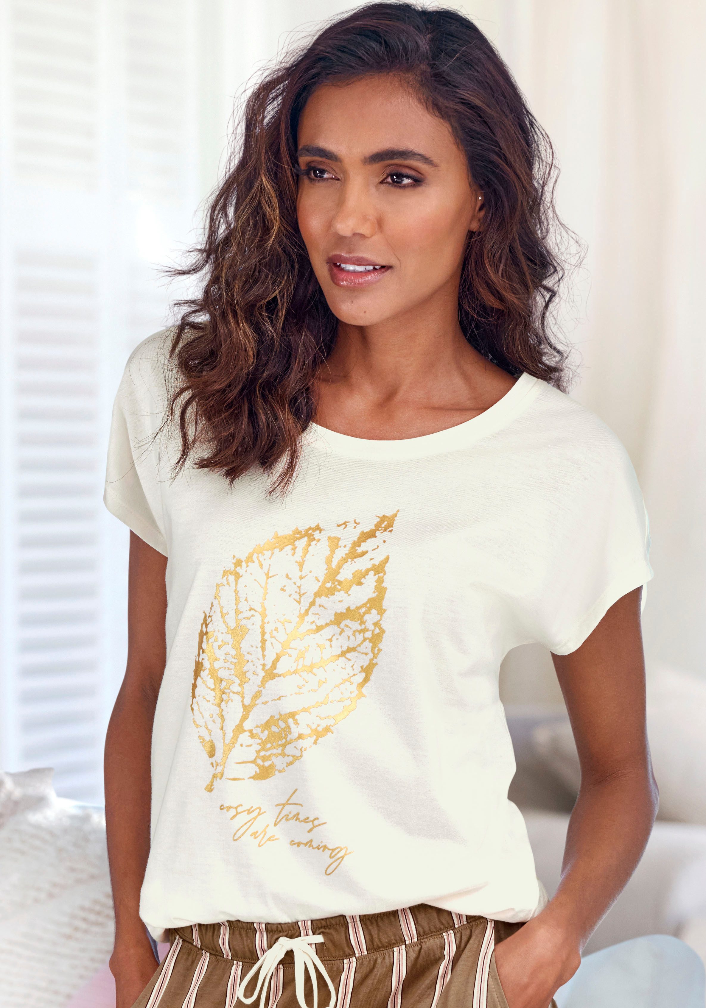 Lascana T-shirt met folieprint