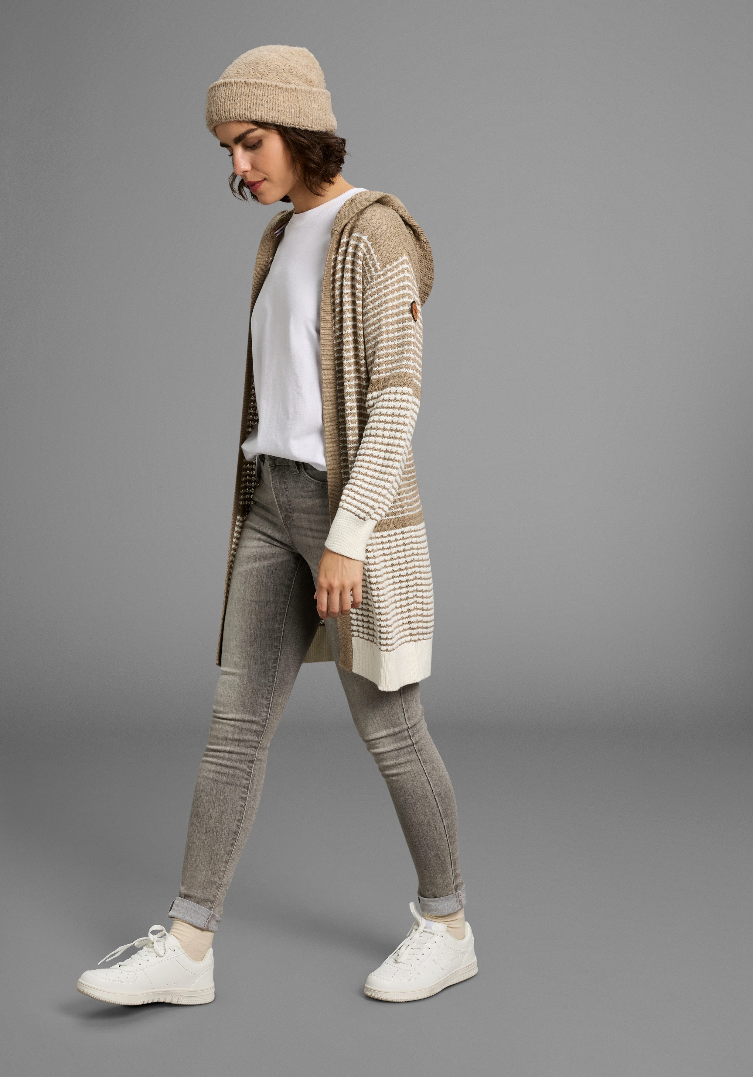 KangaROOS Capuchonvest met trendy breipatroon