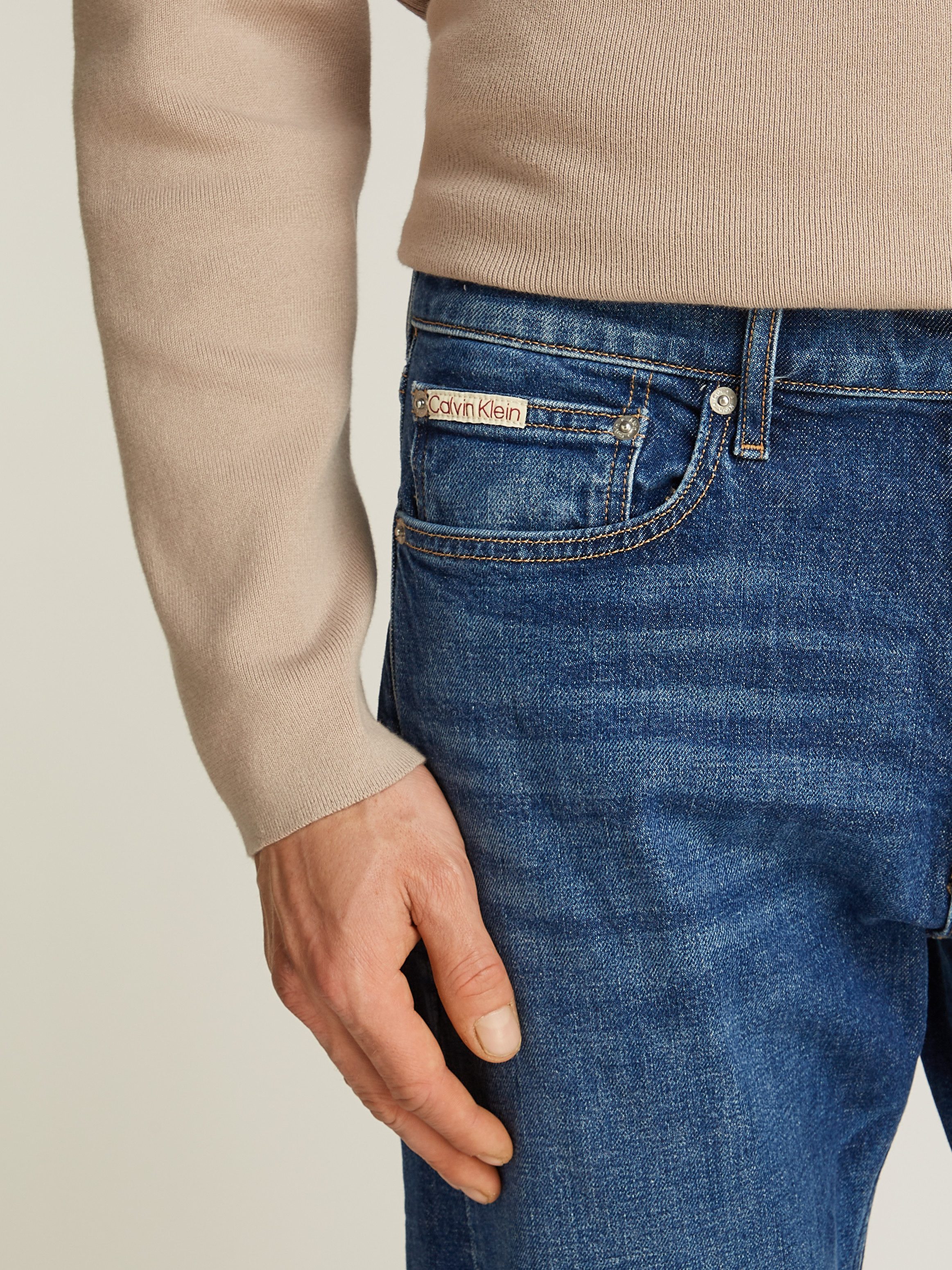Calvin Klein Straight jeans STANDARD STRAIGHT Muntzakje, logo borduursel
