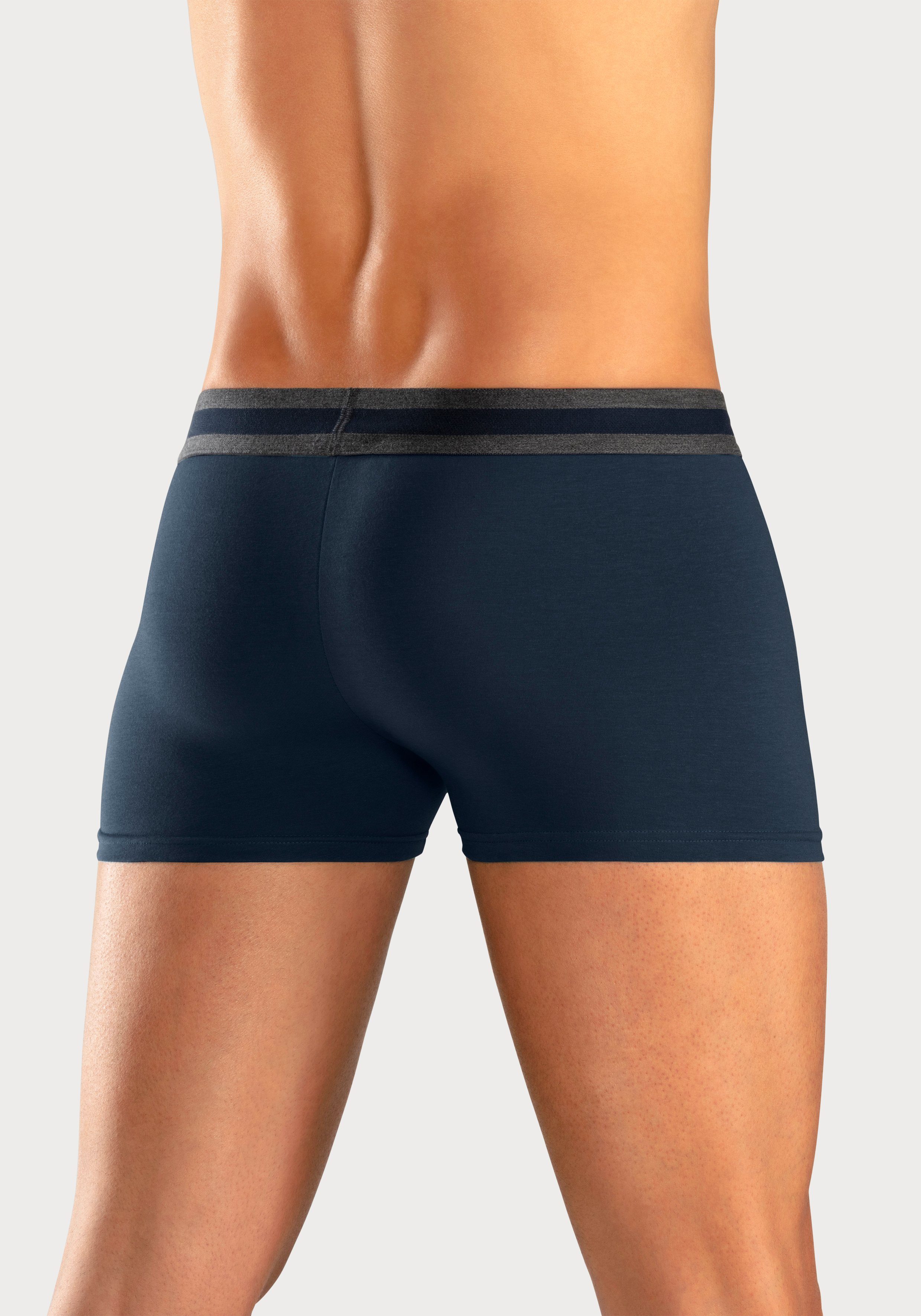 Bench. Boxershort voor heren (set, 4 stuks)