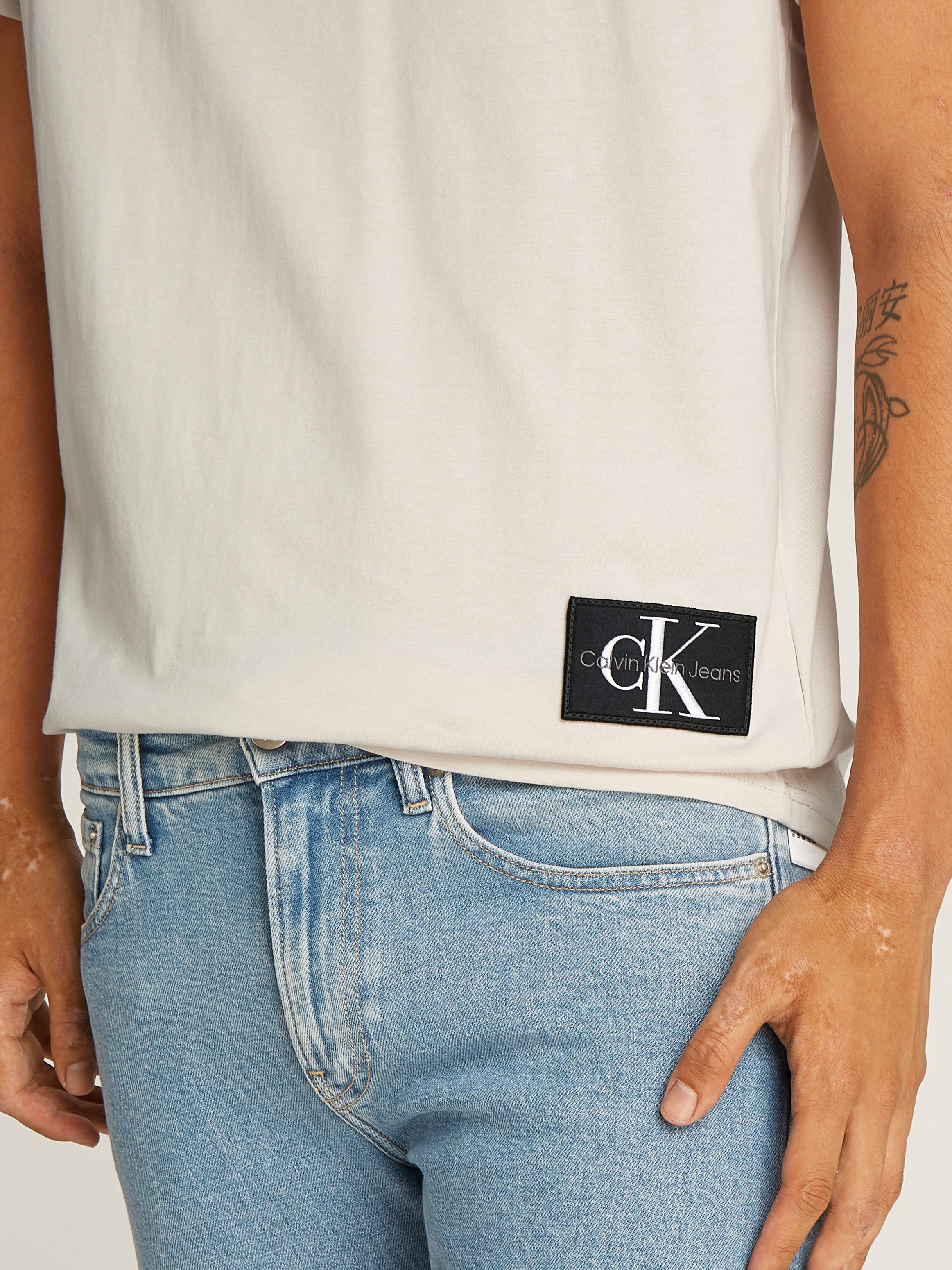 Calvin Klein T-shirt BADGE TURN UP SLEEVE