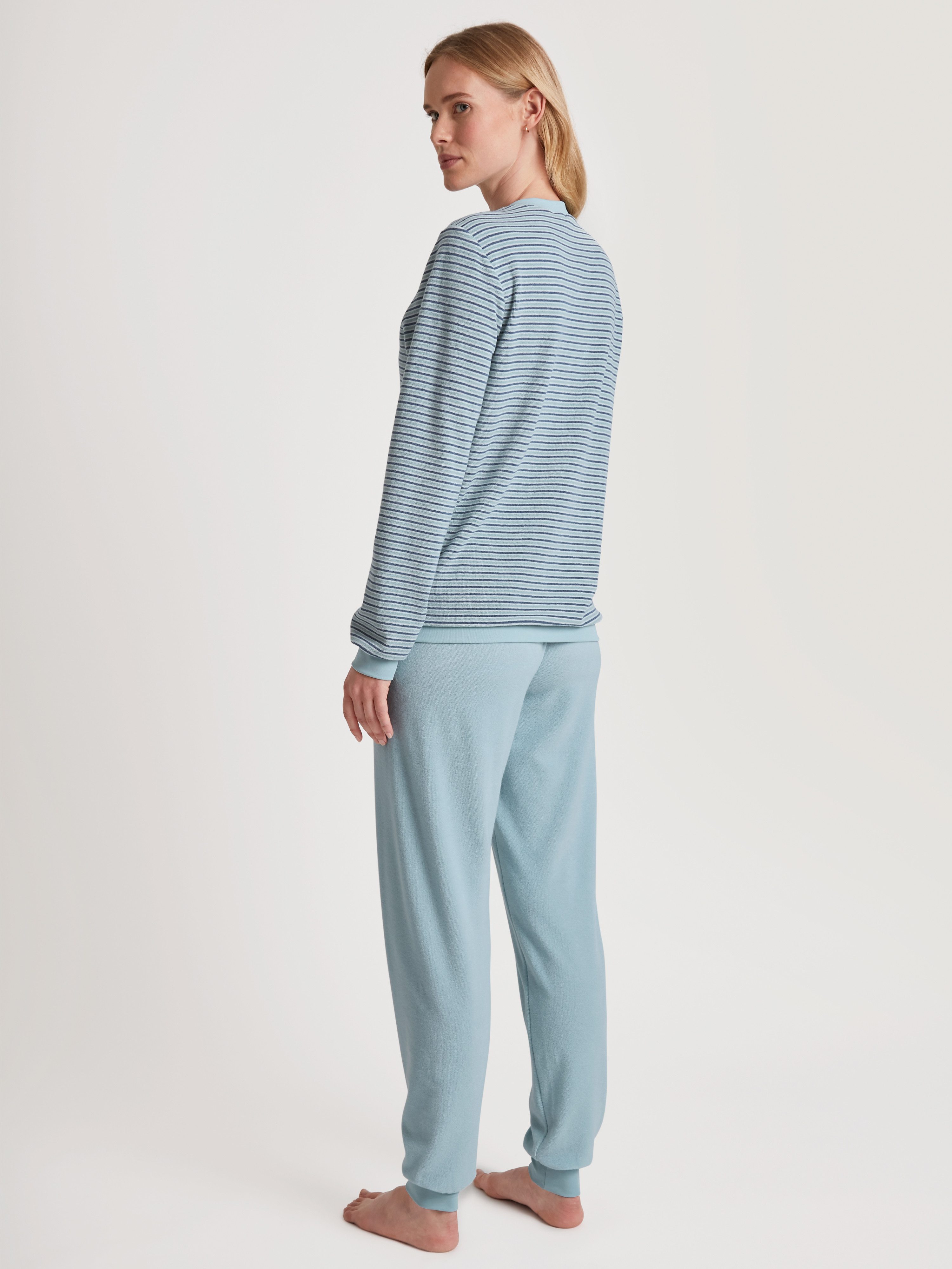 CALIDA Pyjama Soft Dreams met fijn gestreept ontwerp (2-delig)