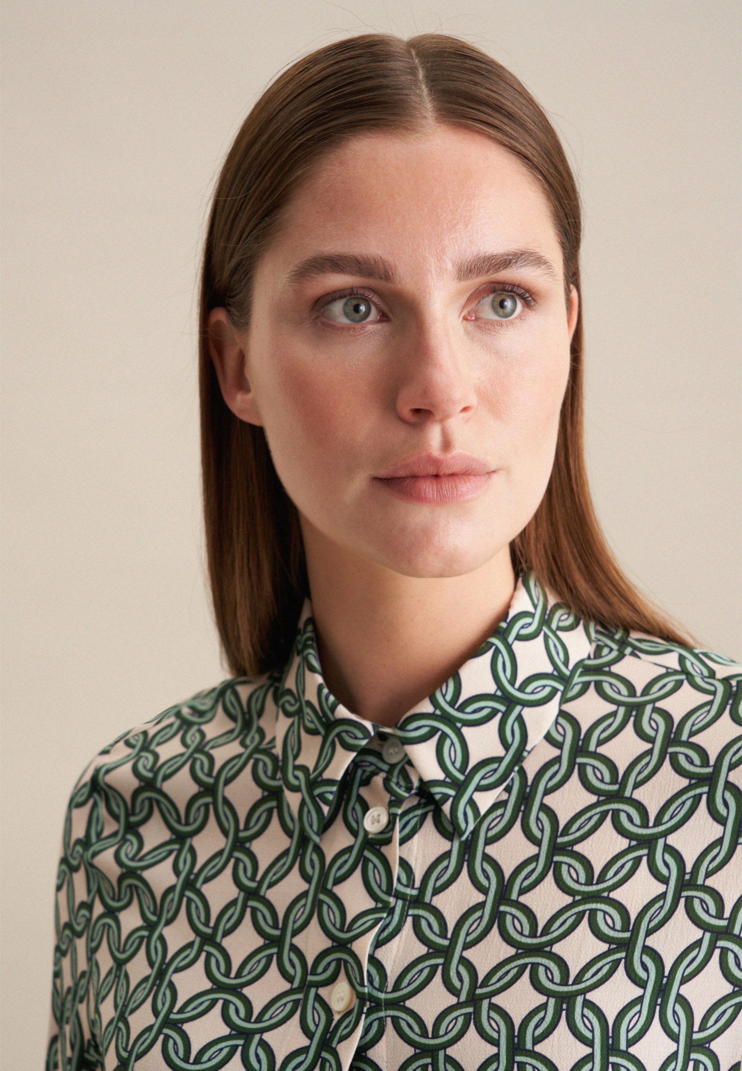seidensticker Overhemdblouse Zwarte roos Lange mouwen kraag print