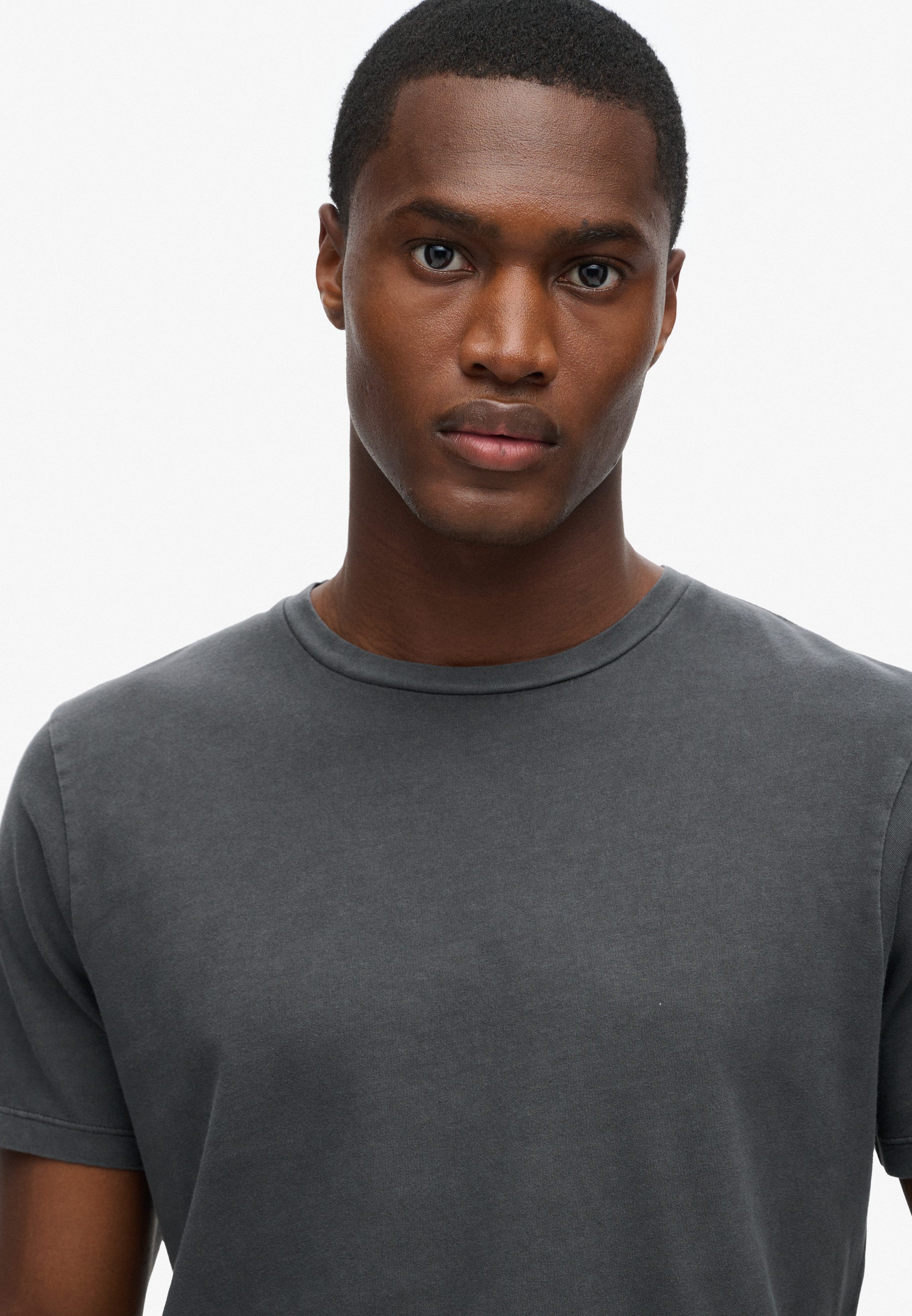Superdry Shirt met ronde hals CLASSIC ESSENTIAL TEE