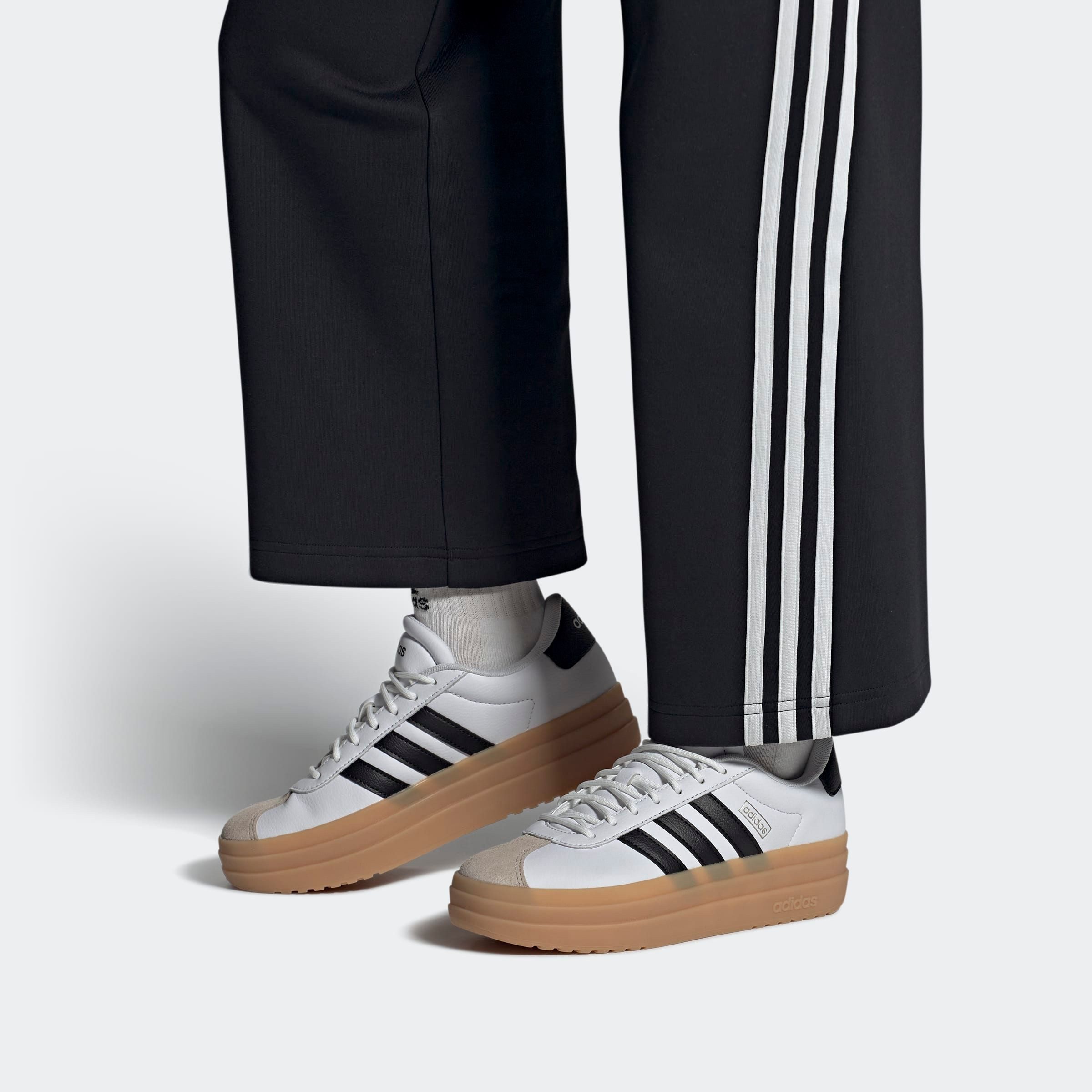 adidas Sportswear Sneakers VL COURT BOLD Design in de voetsporen van de adidas Gazelle Bold