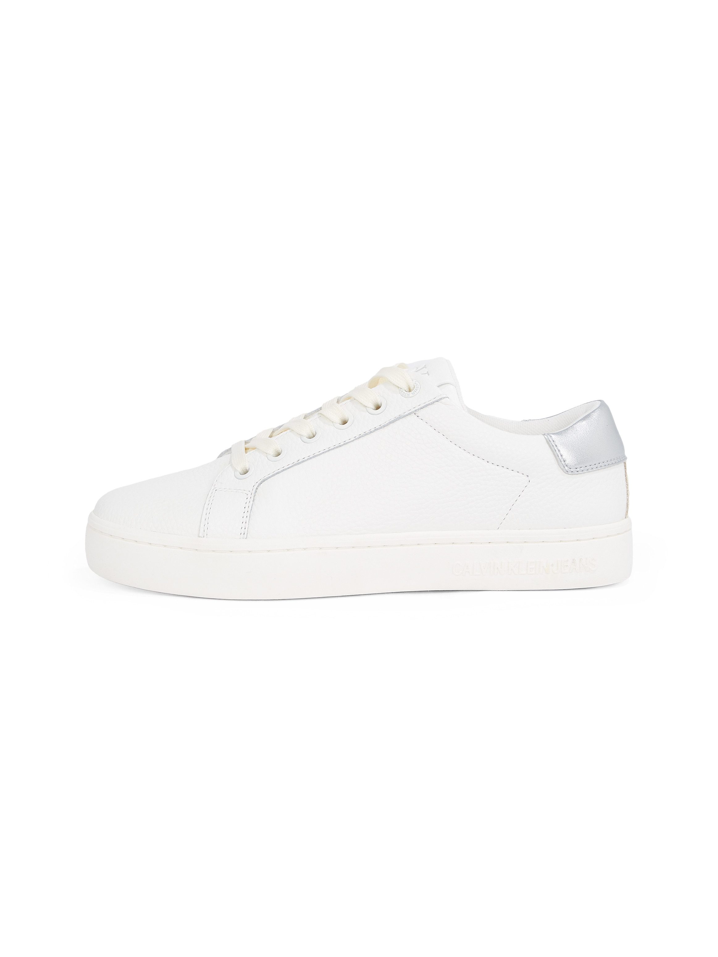 Calvin Klein Plateausneakers CLASSIC CUPSOLE LOW OHB , veterschoen, lage schoen, vrijetijdsschoen met contrast aan de hak