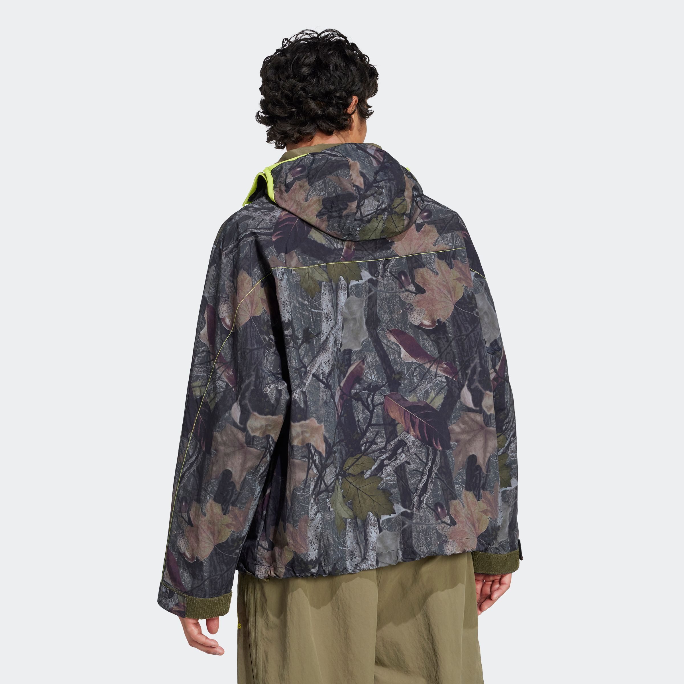 adidas Originals Outdoorjack CAMO JACKET Q1