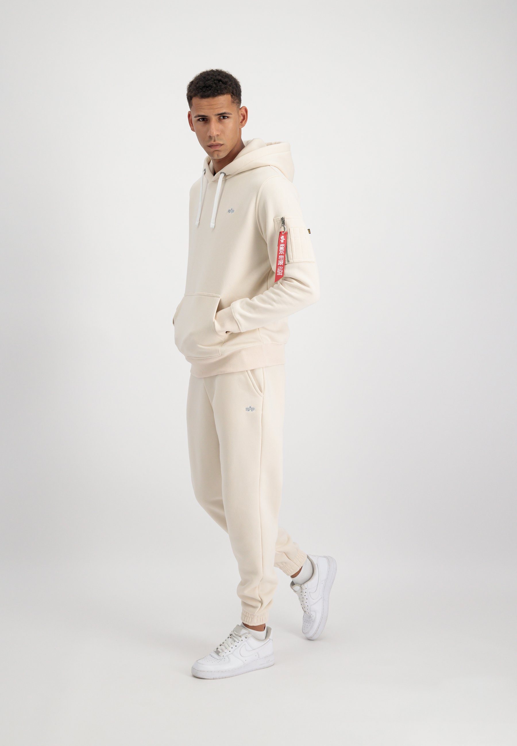 Alpha Industries Joggingbroek Alpha Industries Men - Jogger Unisex EMB Jogger