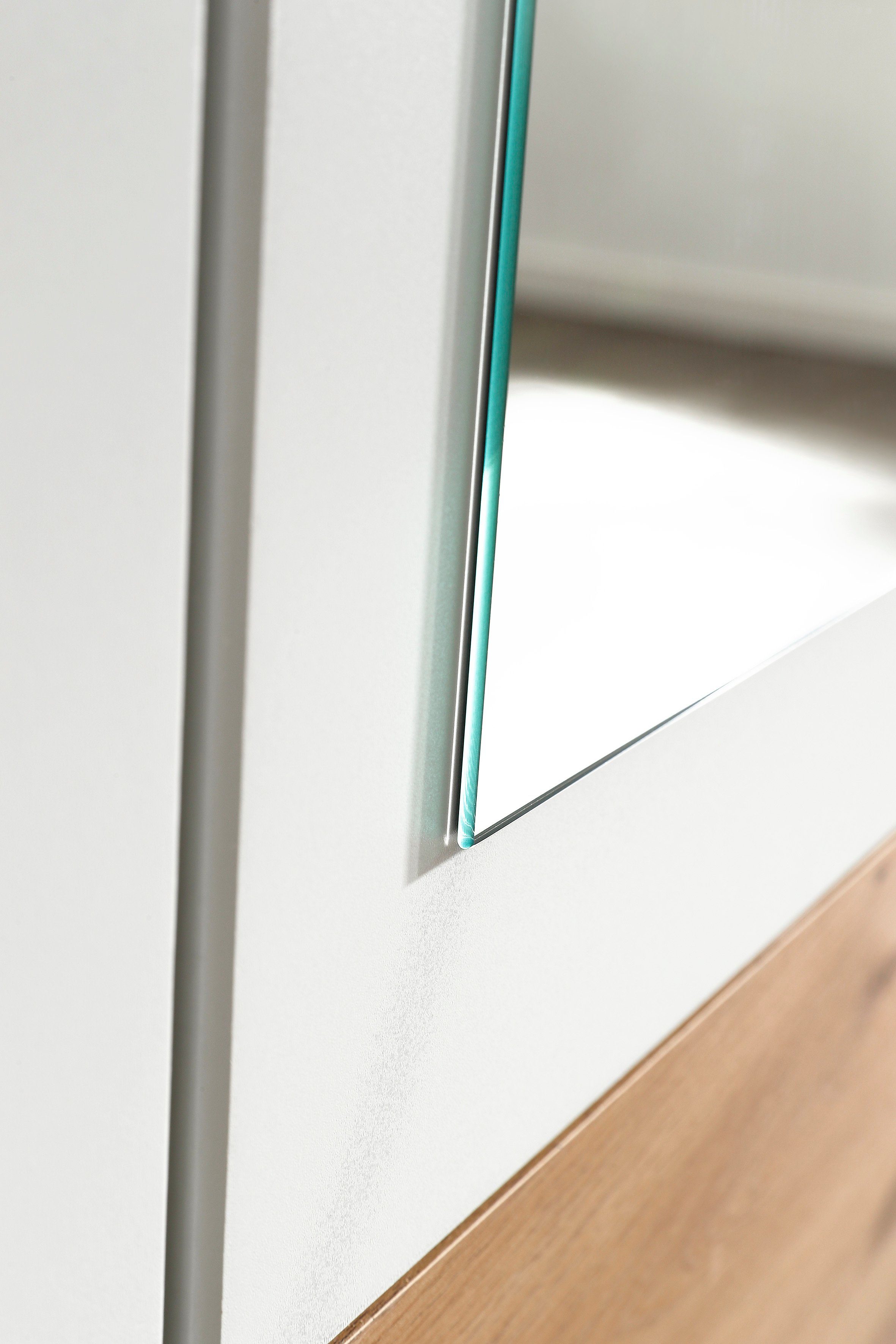 rauch Kledingkast Kast Garderobe Wasmand GAMMA in 3 Breedtes veel opbergruimte met 6 lades, met spiegel topseller made in germany