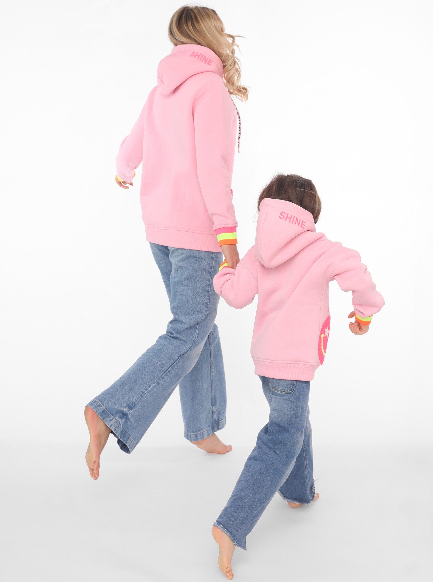 Zwillingsherz Hoodie Always Happy met smiley-print van frotté en neon details