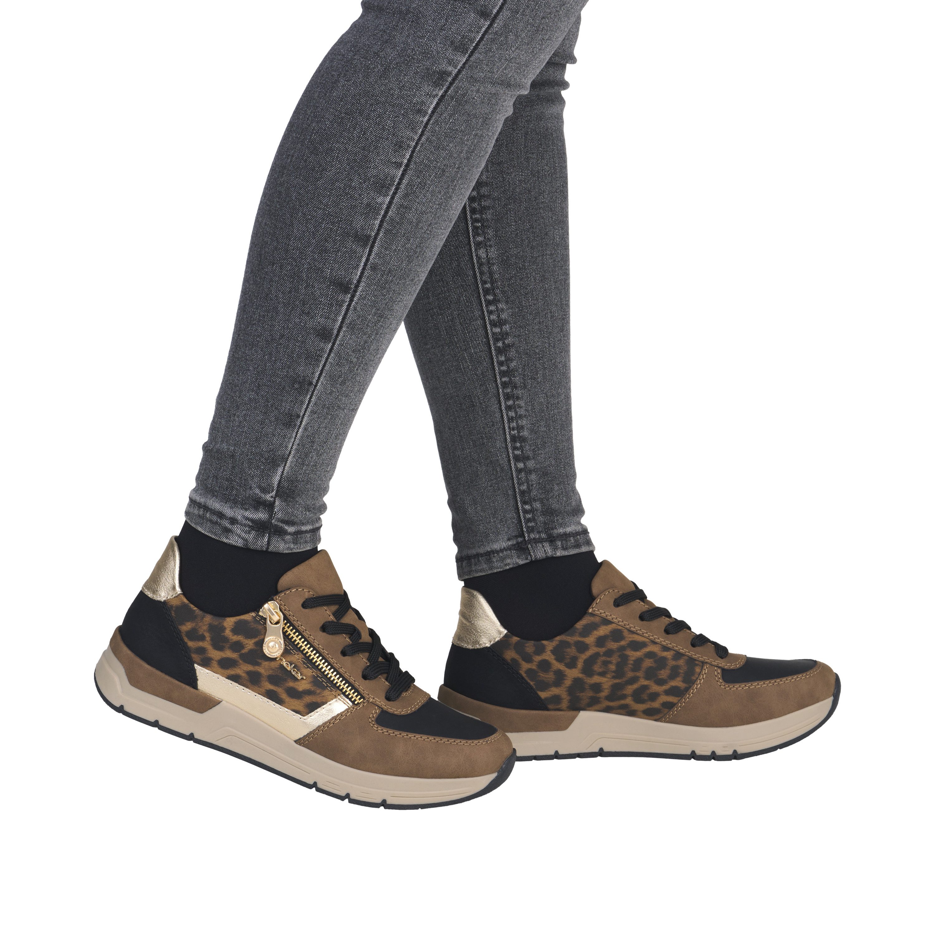 Rieker Sneakers , vrijetijdsschoen, veterschoen, halfschoen met modieuze accenten