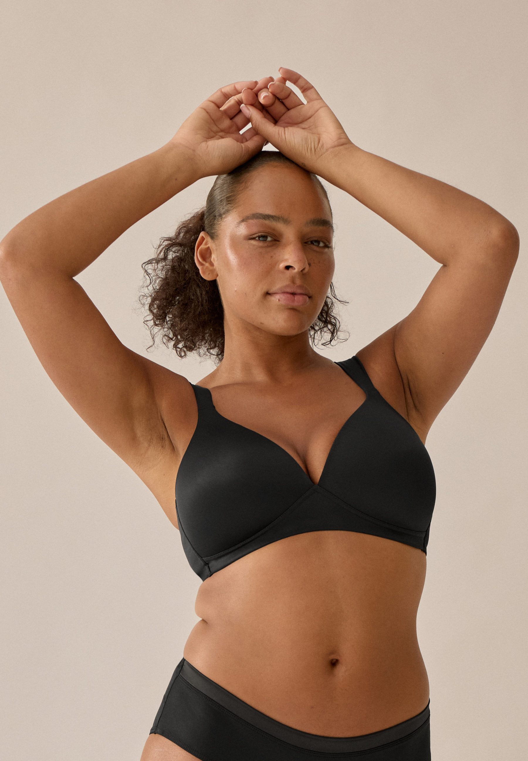 Naturana Bh met steuncups The Wednesday (1-delig)