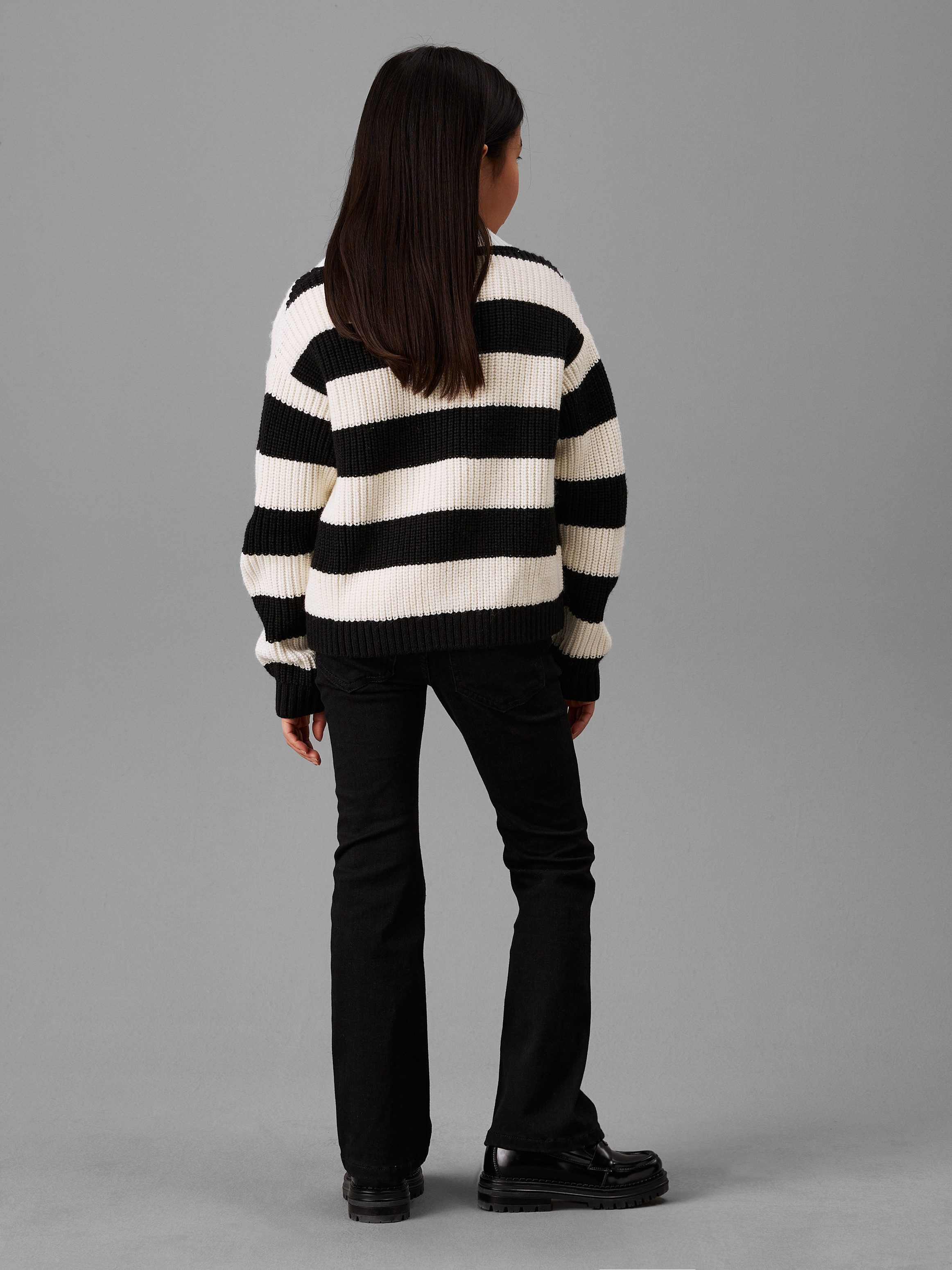 Calvin Klein Wijd uitlopende jeans Mr Flare Ess Black Str Denim voor kinderen tot 16 jaar en met logo-patch