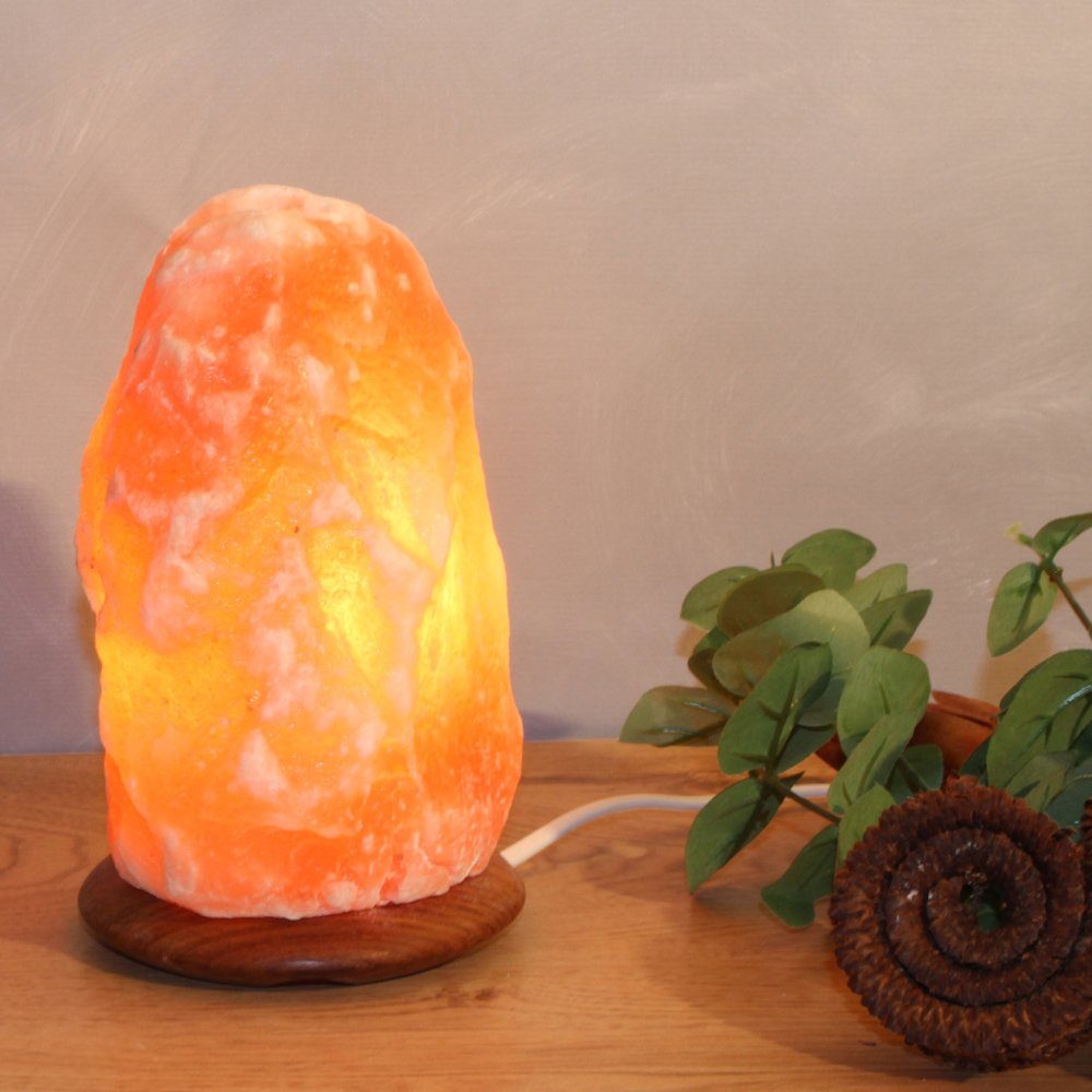 my home Zoutkristal-tafellamp Sclassin Met de hand gemaakt - iedere steen is uniek, H: ca.18 cm, ca.2-3 kg (1 stuk)