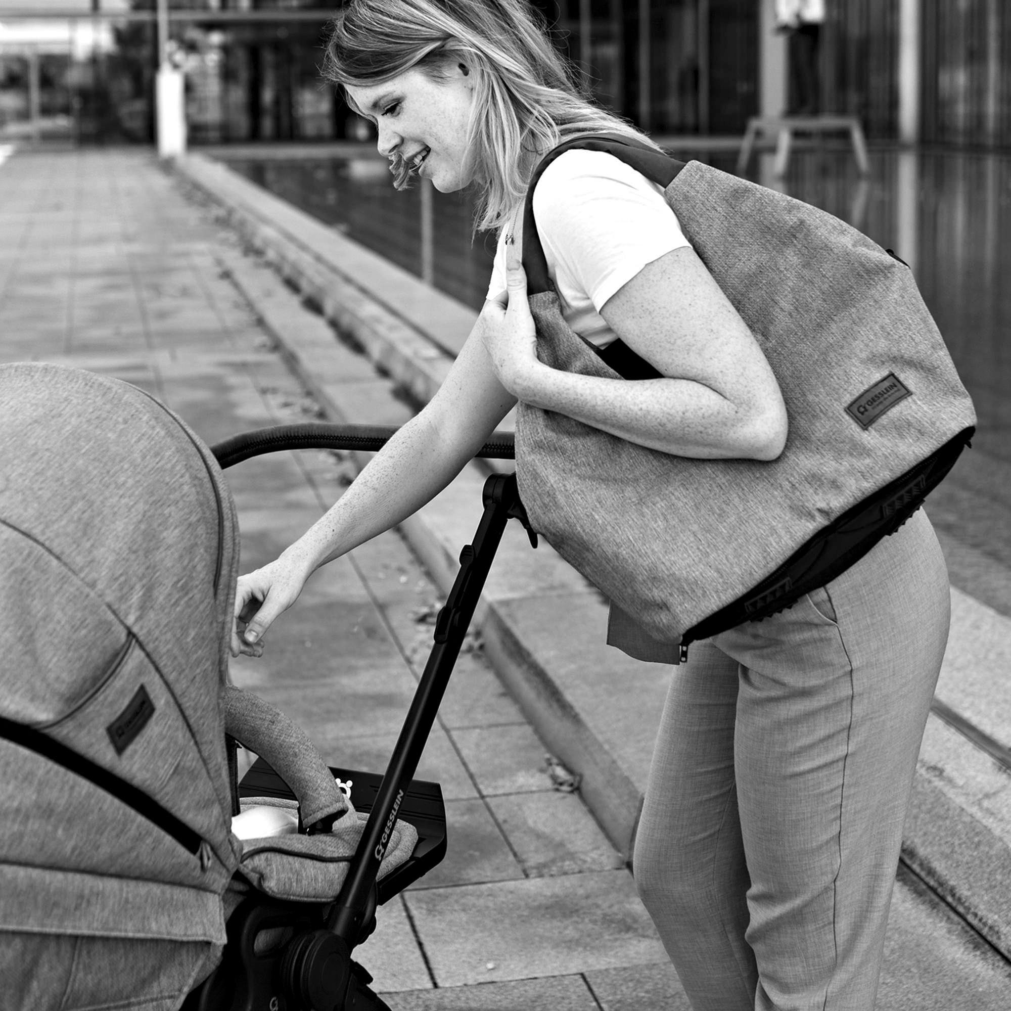 Gesslein Luiertas N°5, roze/roze met aankleedkussen en flessenhouder, made in germany