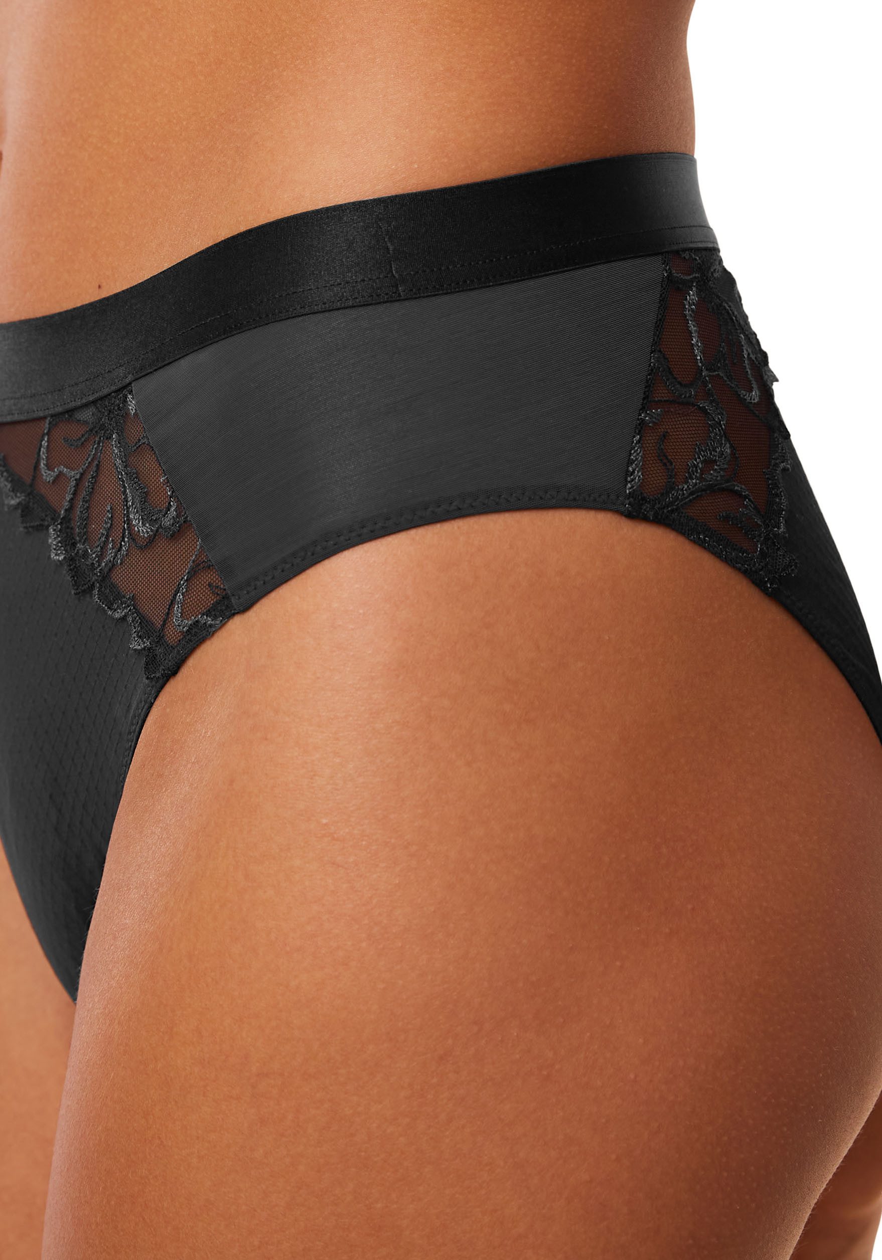 Triumph Slip Wild Azalea Florale Tai (4e kleur)