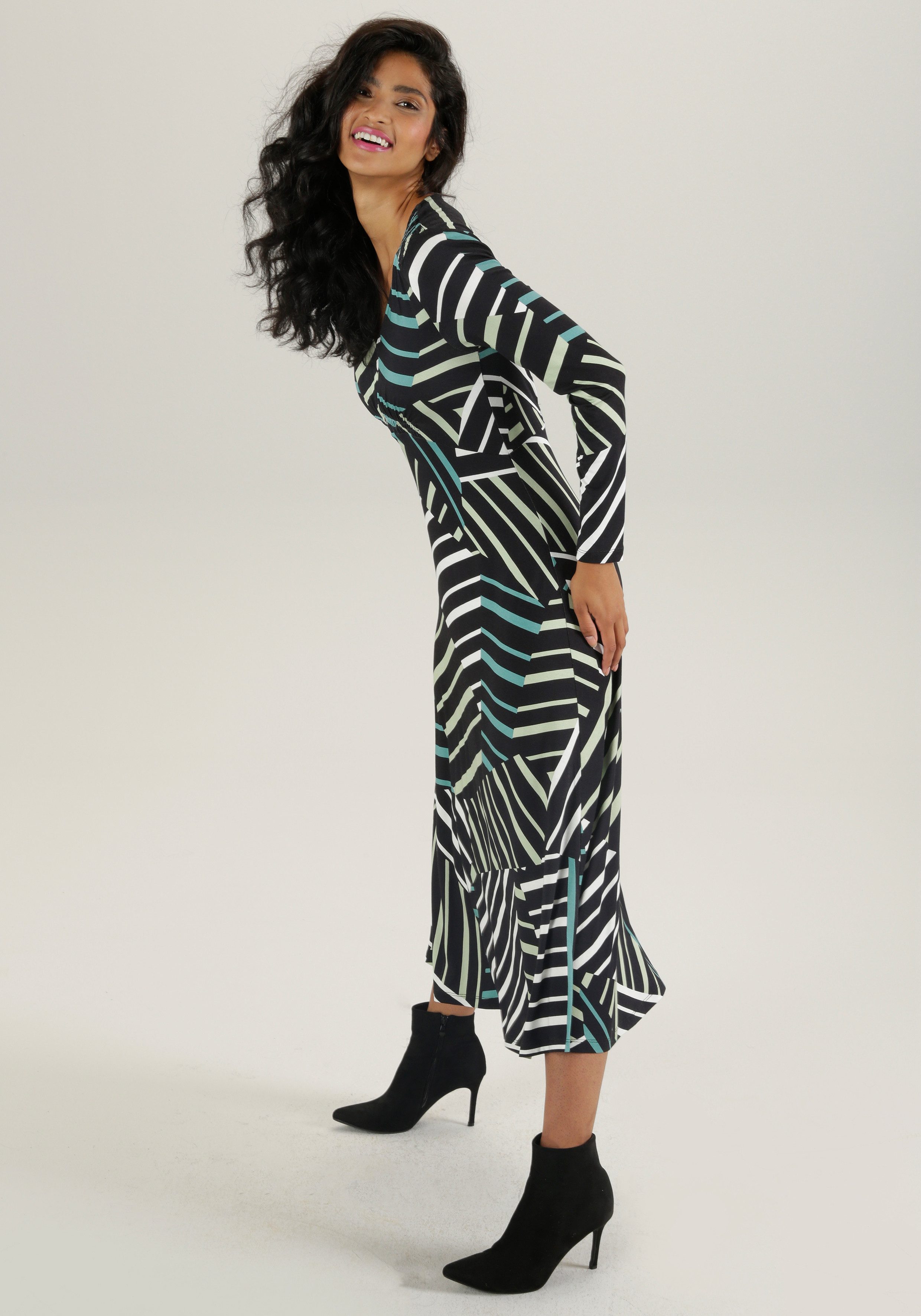Aniston SELECTED Midi-jurk met smok-details en streeppatroon