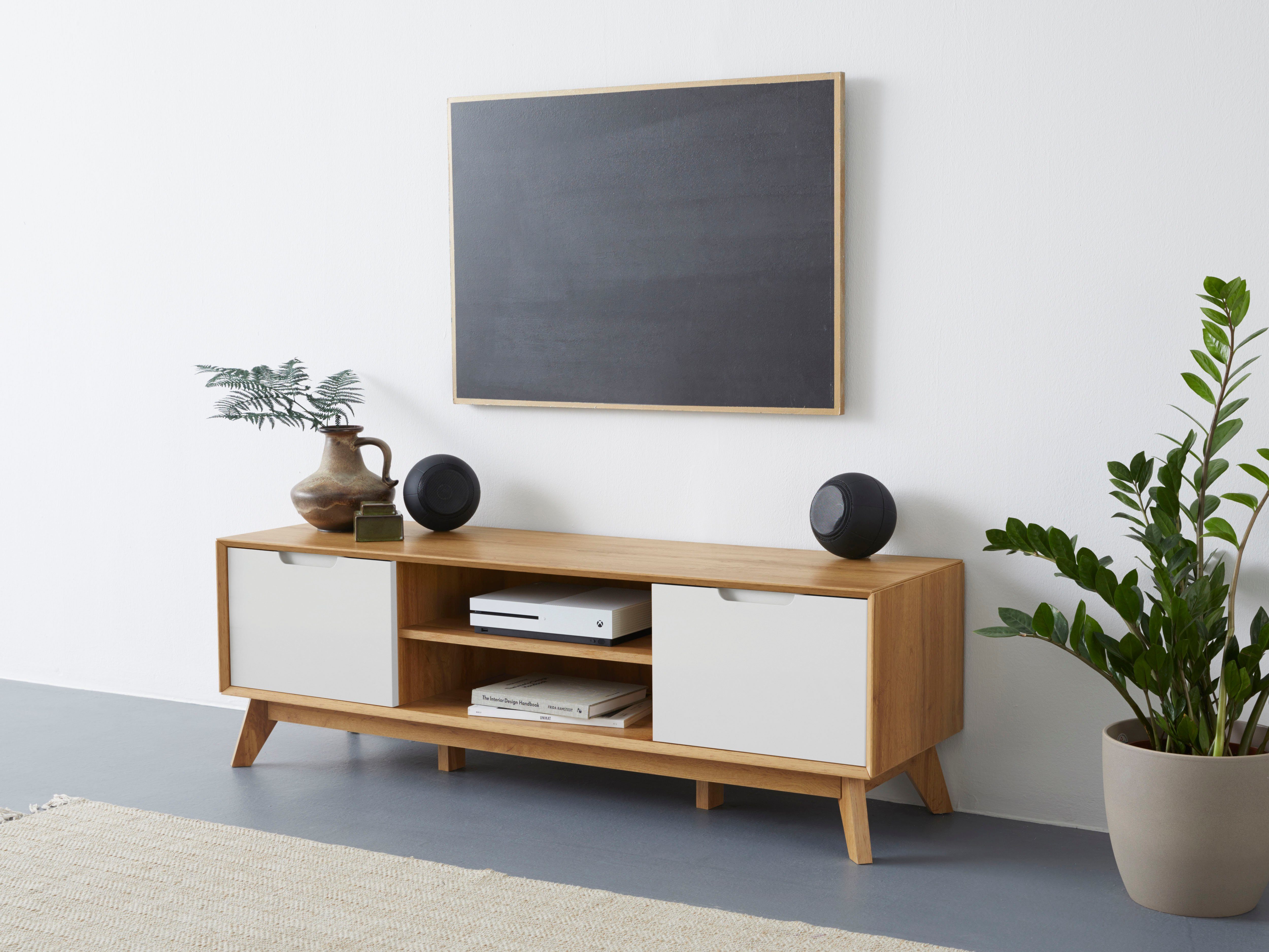 andas Tv-meubel Pandrup Commode met 3 inlegplanken en kabeldoorvoer, B:135 cm lowboards wit