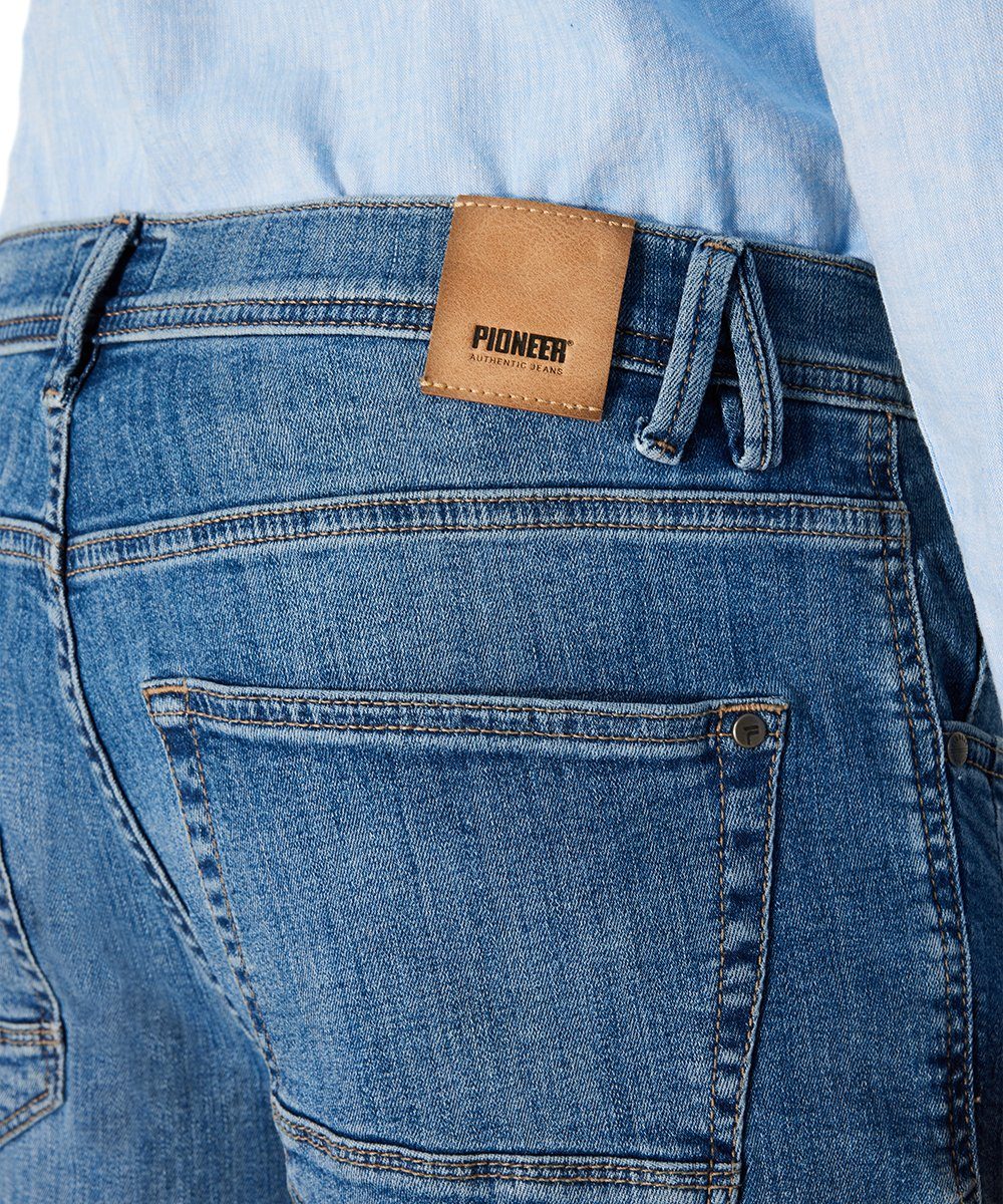 Pioneer Authentic Jeansbermuda BILL met megaflexx-uitrusting