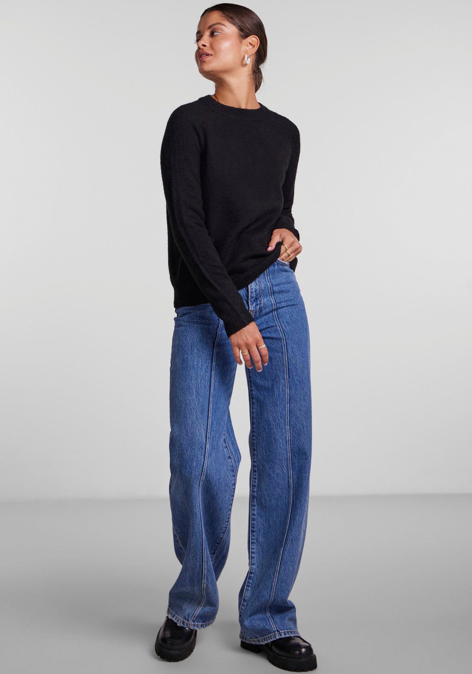 pieces Gebreide trui PCJULIANA LS O-NECK KNIT NOOS BC