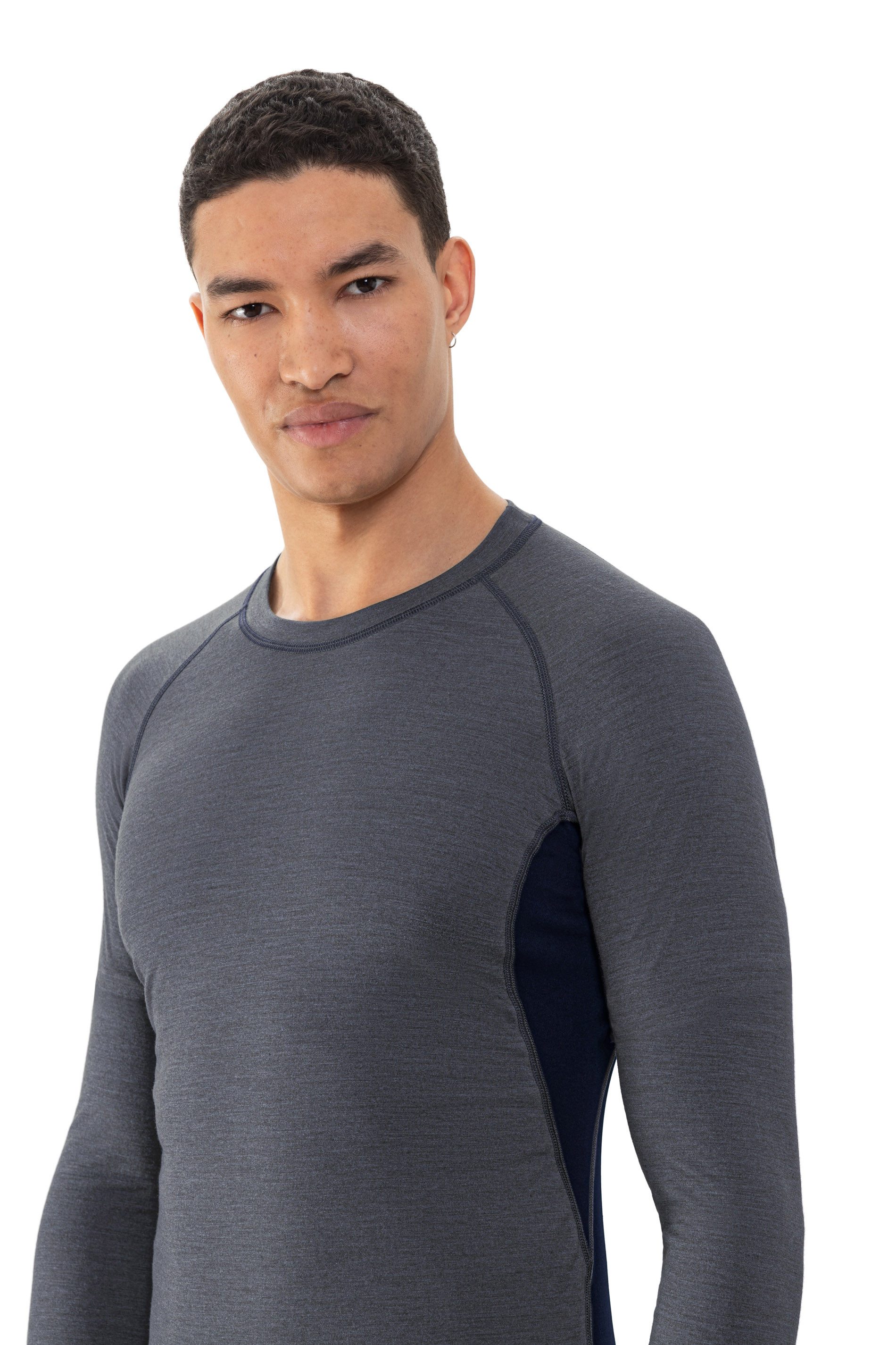 Mey Trainingsshirt Prfrmnc+ Lange mouw, sneldrogend, ronde hals, lichaamsnauwsluitende pasvorm