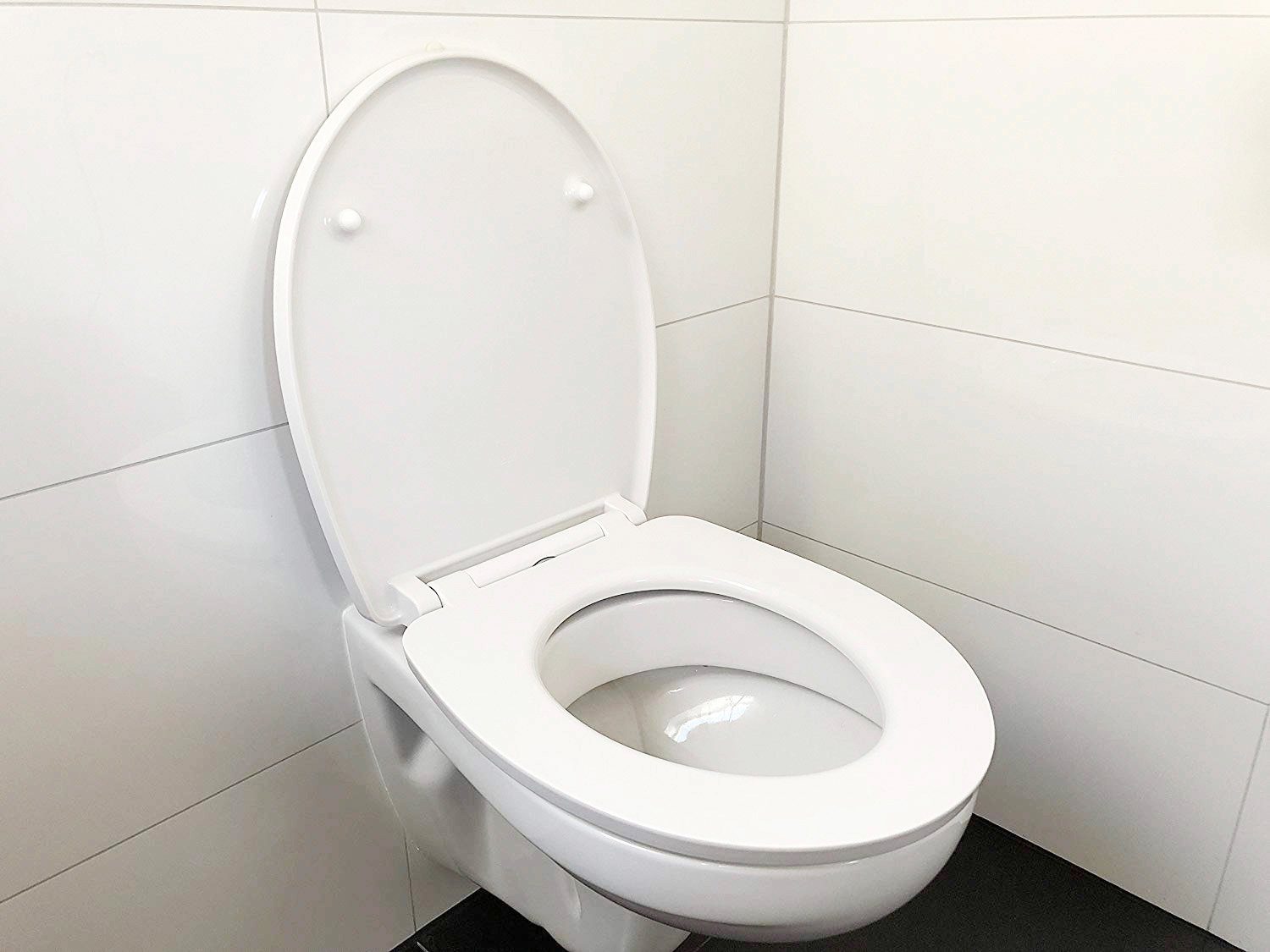 ADOB Toiletzitting CAT Soft-closemechanisme, voor het schoonmaken met één druk op de knop afneembaar