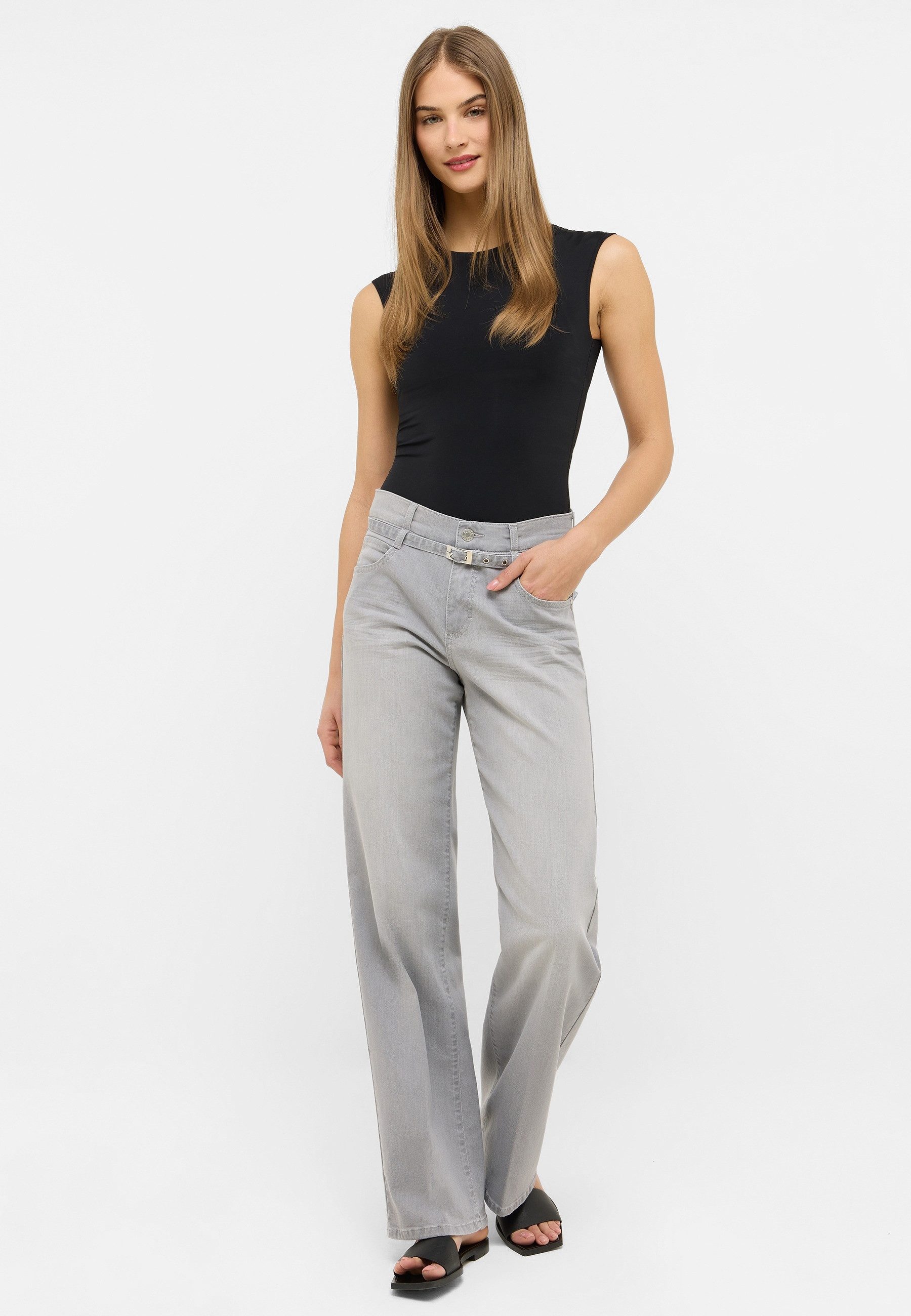 ANGELS Relax fit jeans LIZ BELT met geïntegreerde riem