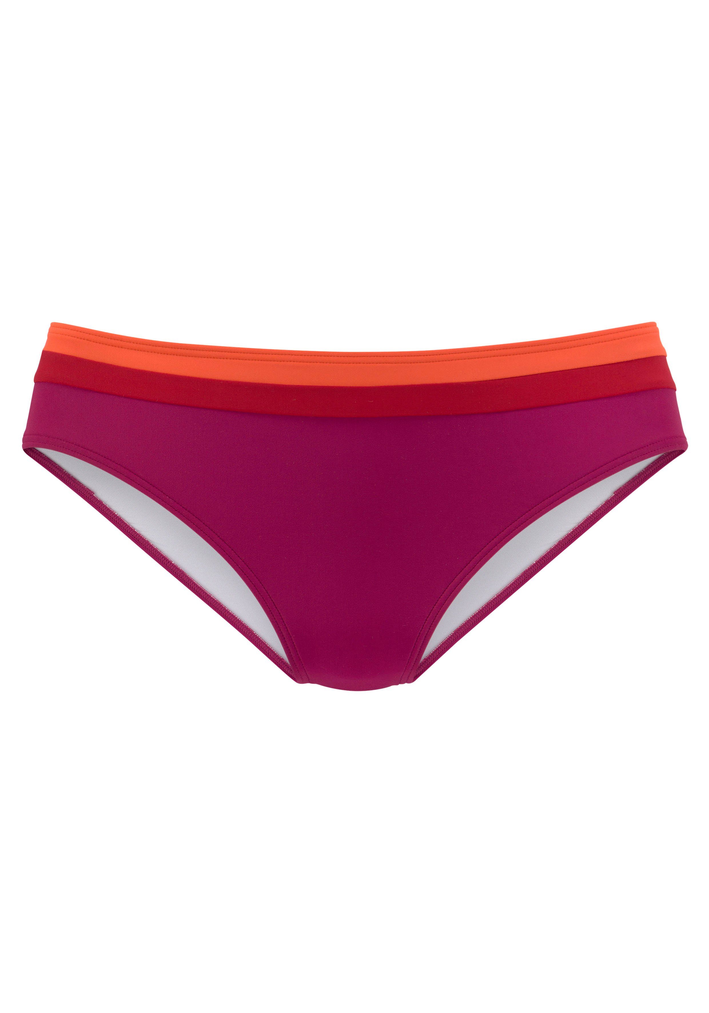 s.Oliver RED LABEL Beachwear Bikinibroekje Yella met contrastkleurige details
