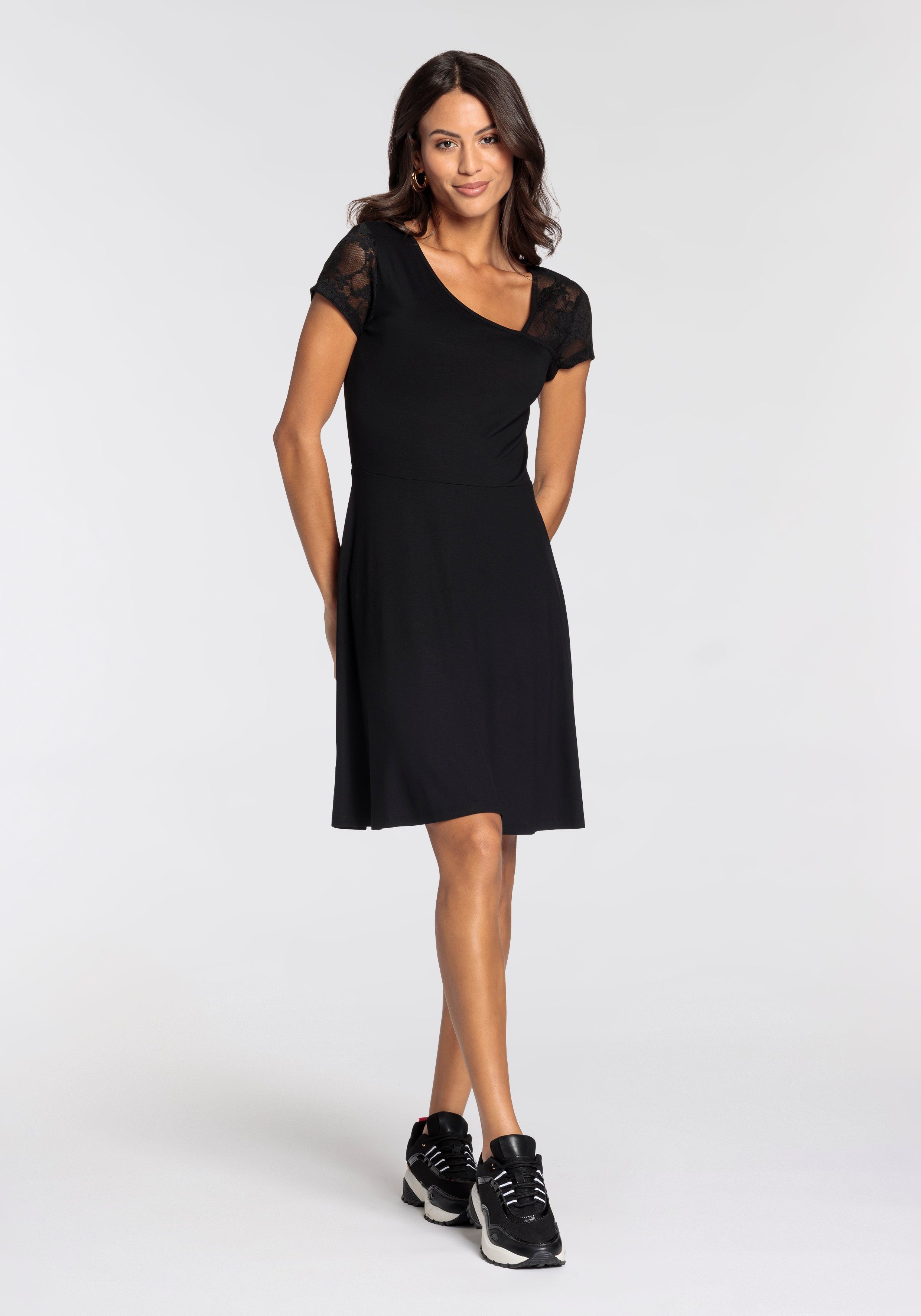 Melrose Jerseyjurk met een kanten inzet - nieuwe collectie