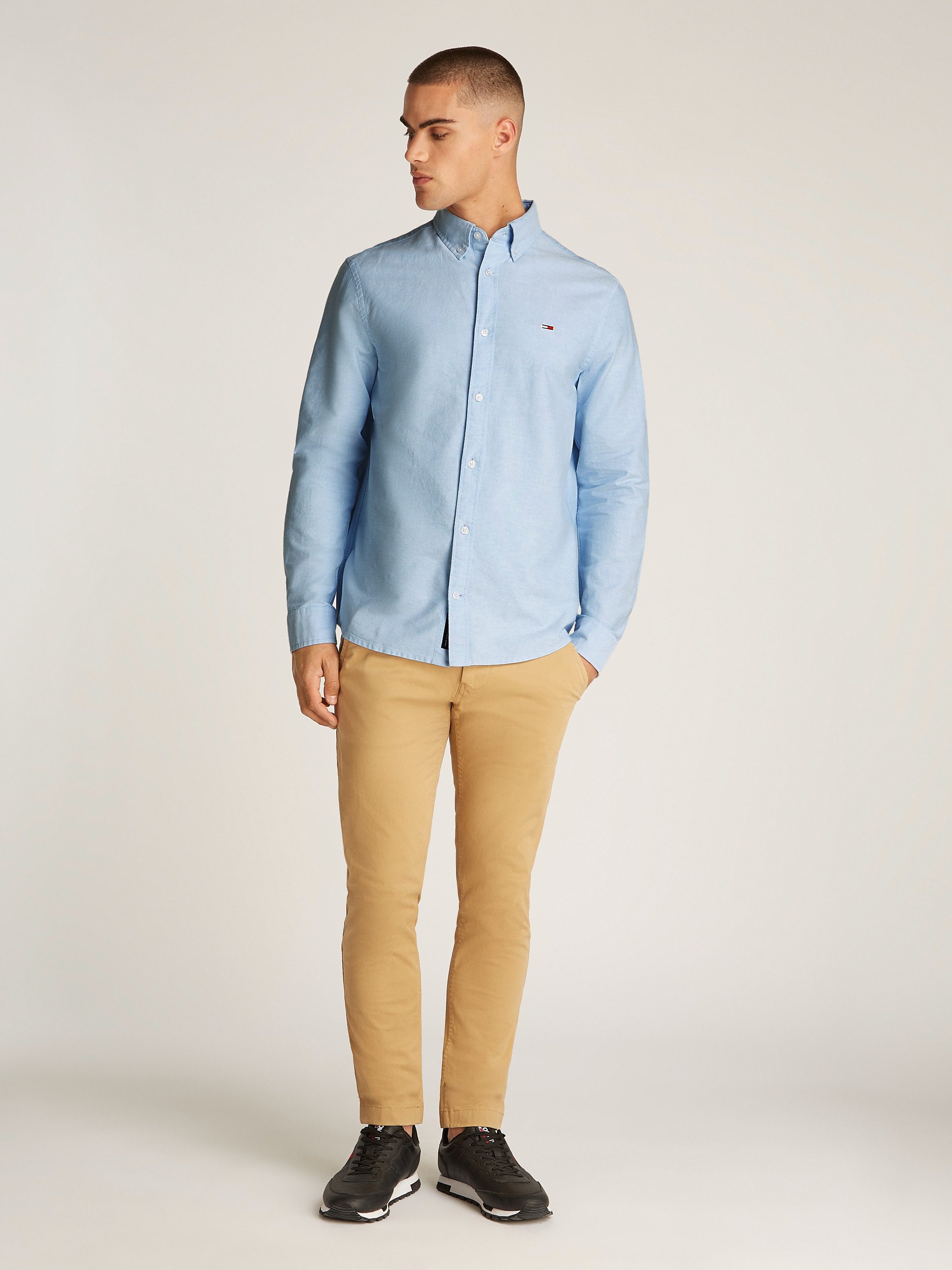 Tommy Jeans Plus Overhemd met lange mouwen TJM REG OXFORD SHIRT EXT in grote maten, logoborduring, button-down kraag